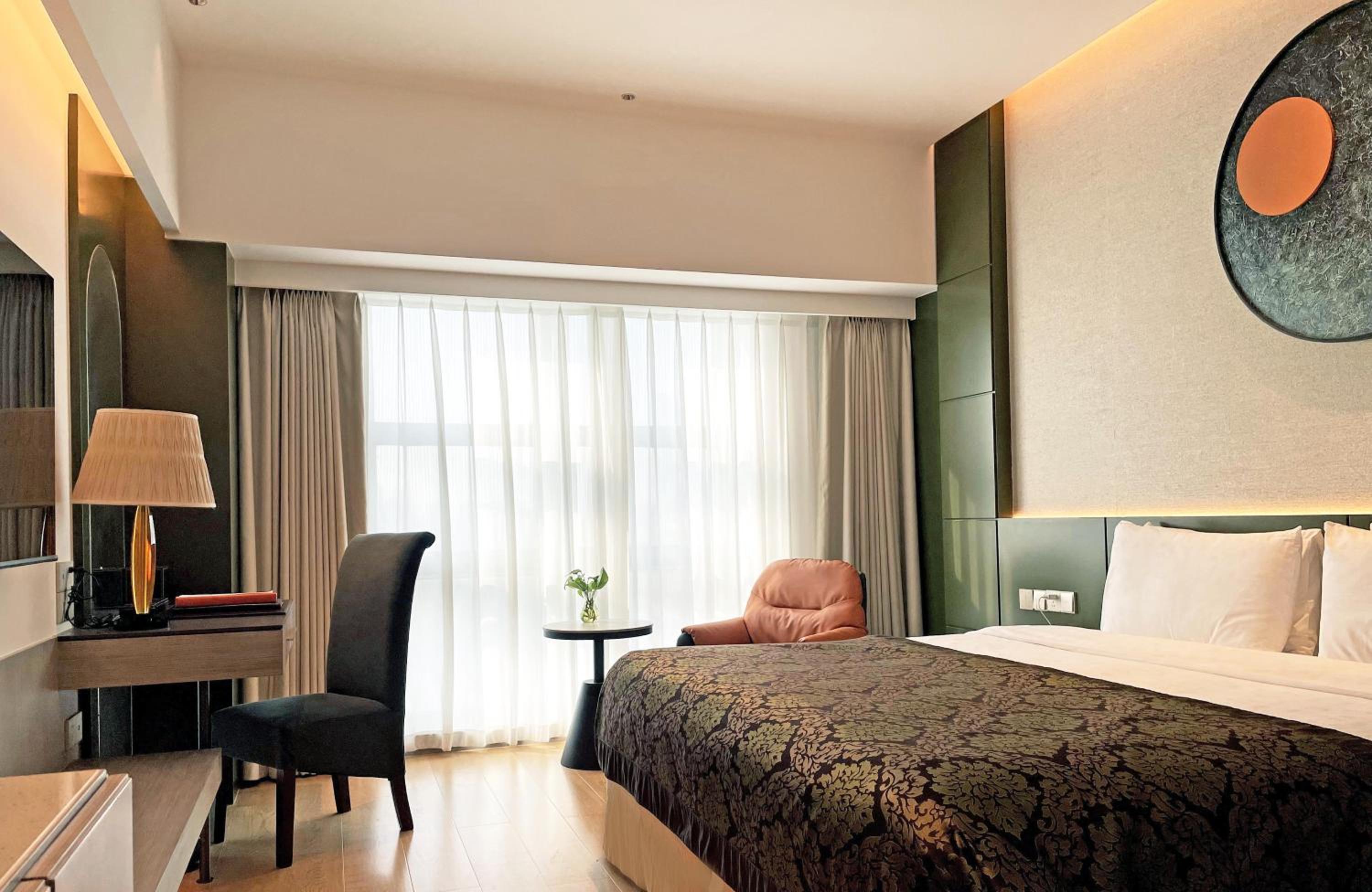 Enjoy Executive King Room