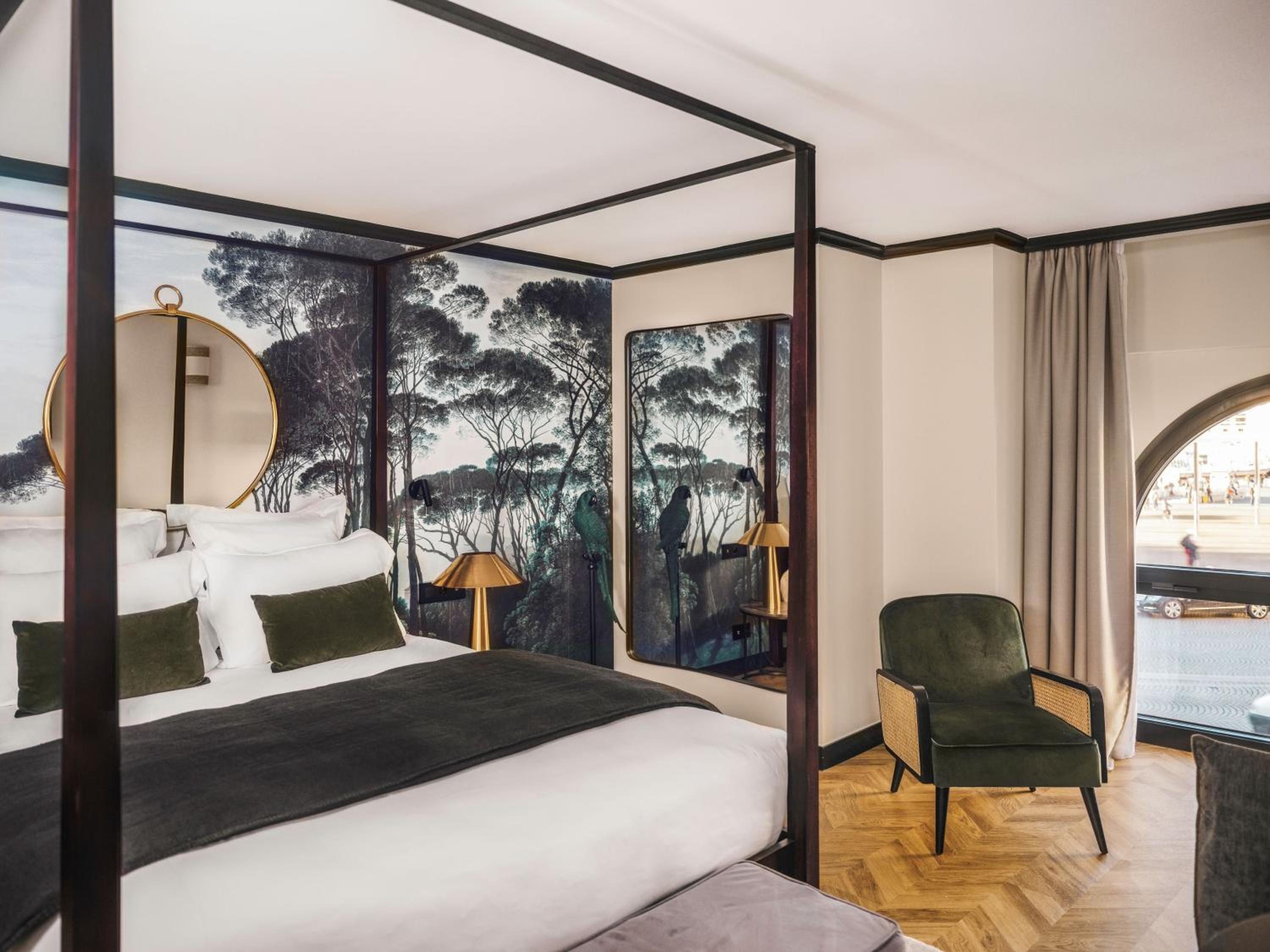 Deluxe Double Room with Harbor View