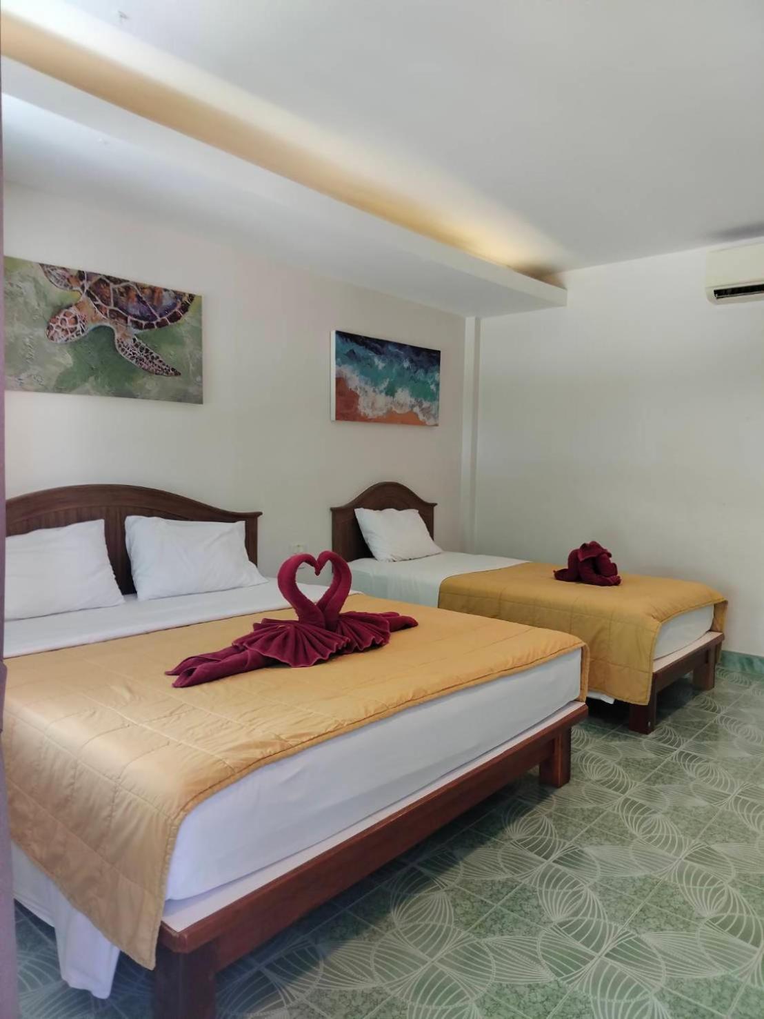 Bungalow (3 Adults)