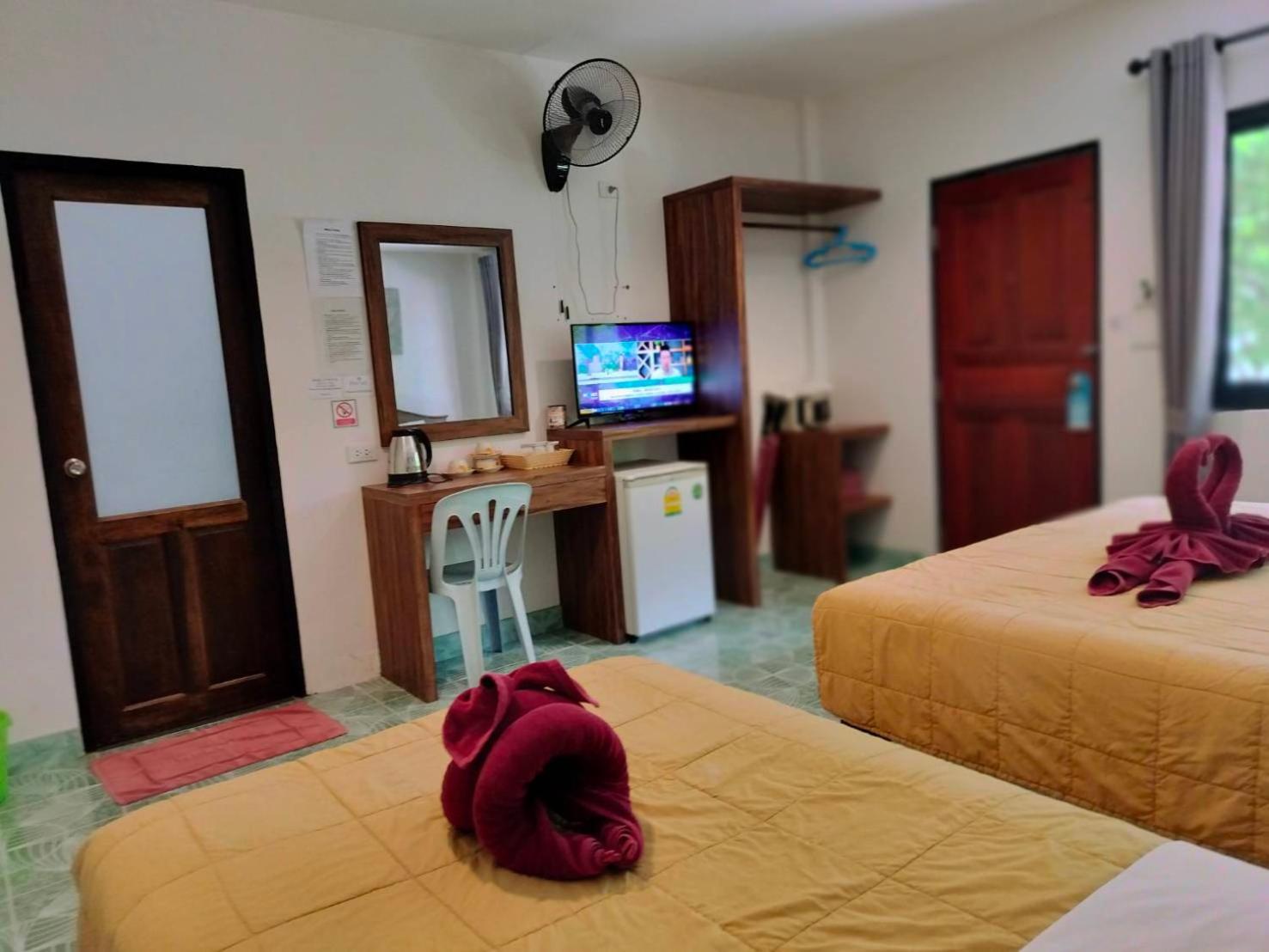 Bungalow (3 Adults)