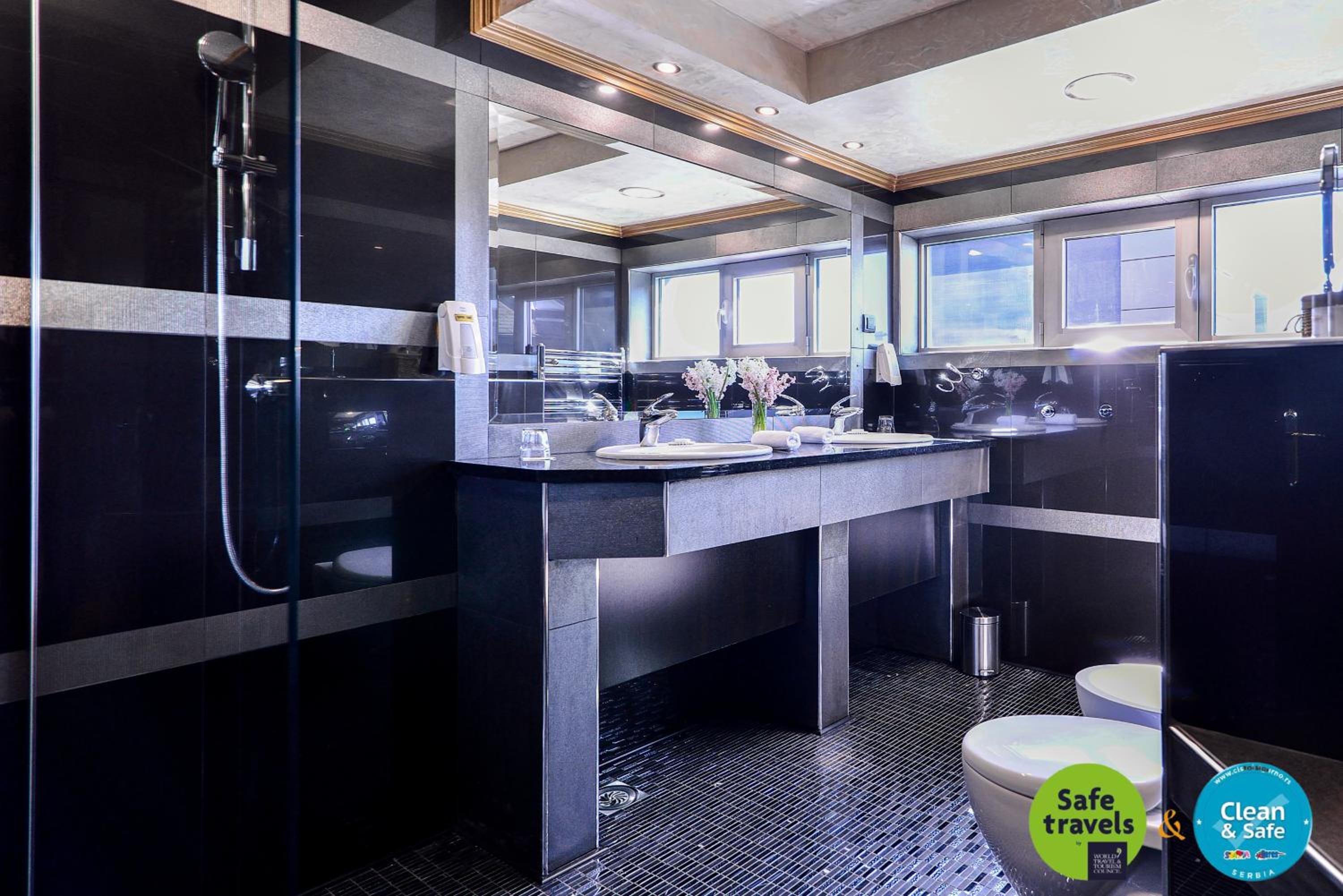 Presidential Suite with Balcony