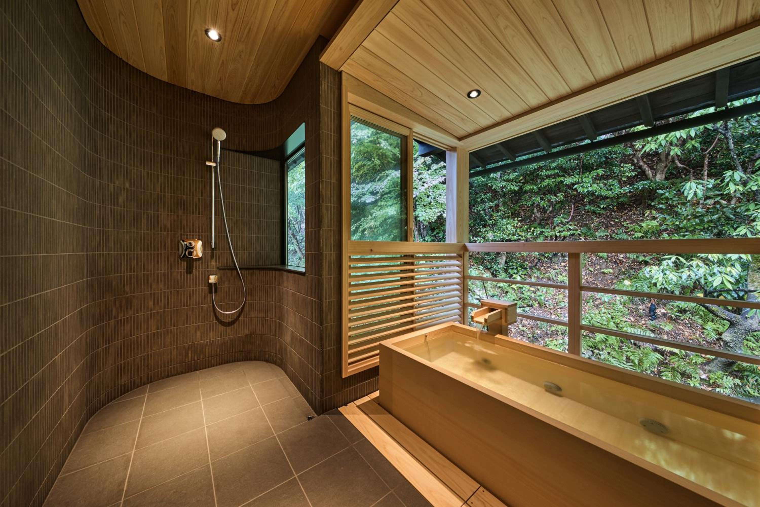 King Suite with Spa Bath