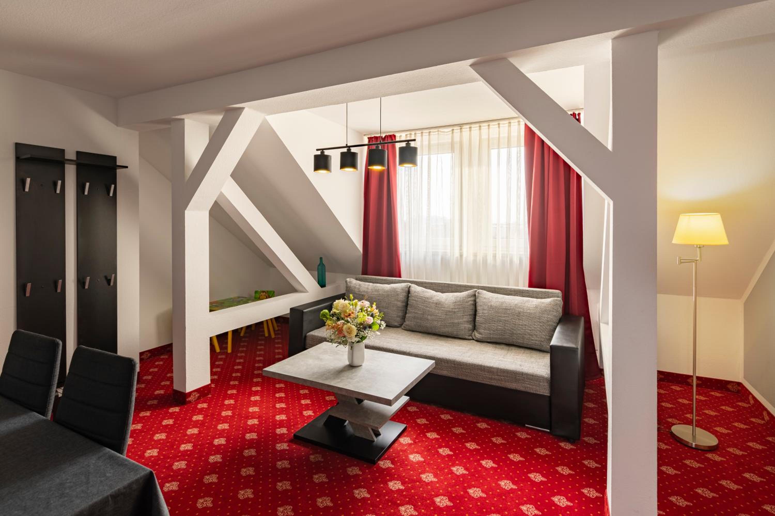 Junior Suite with Garden View