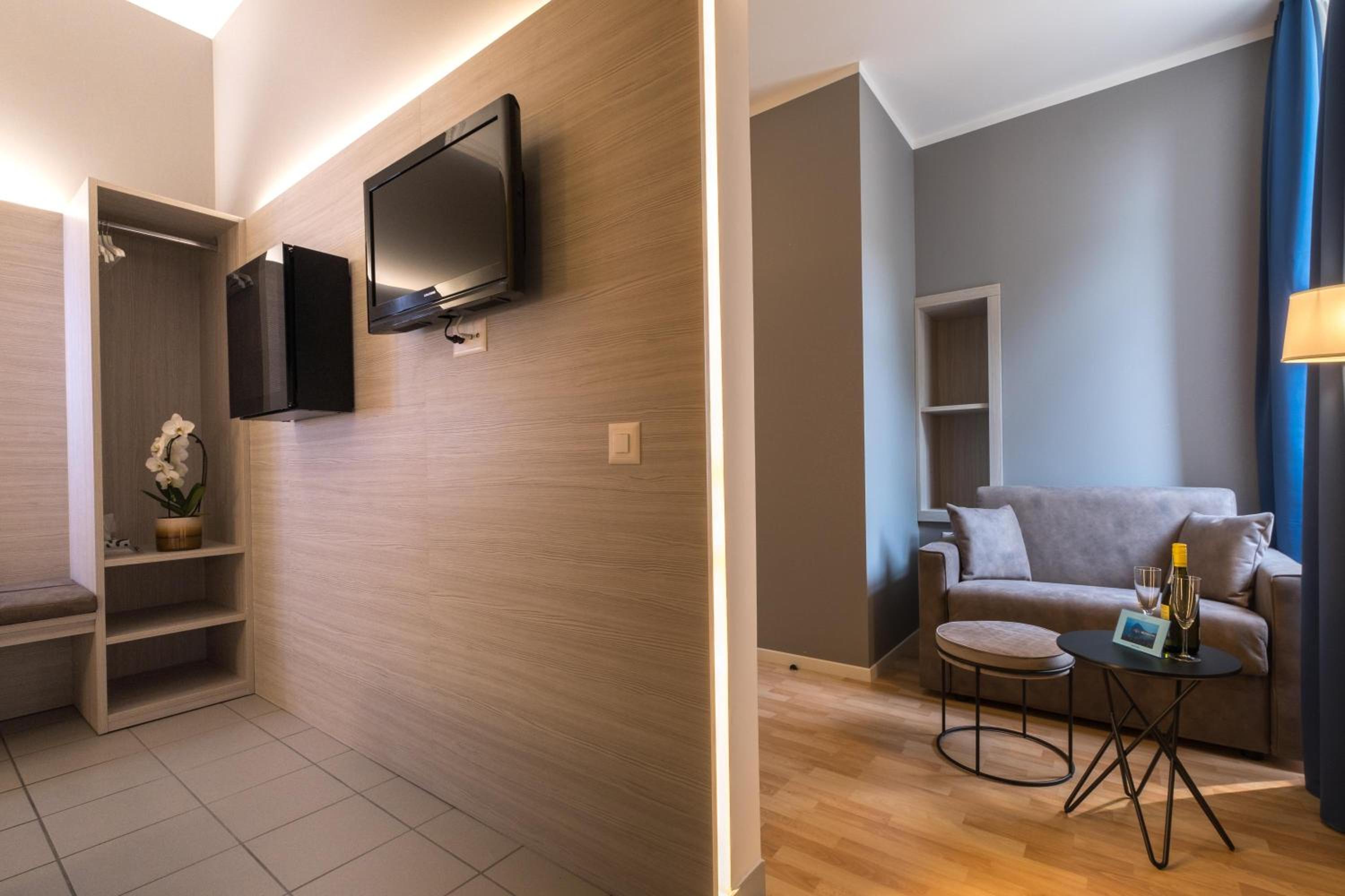 Junior Suite with Balcony