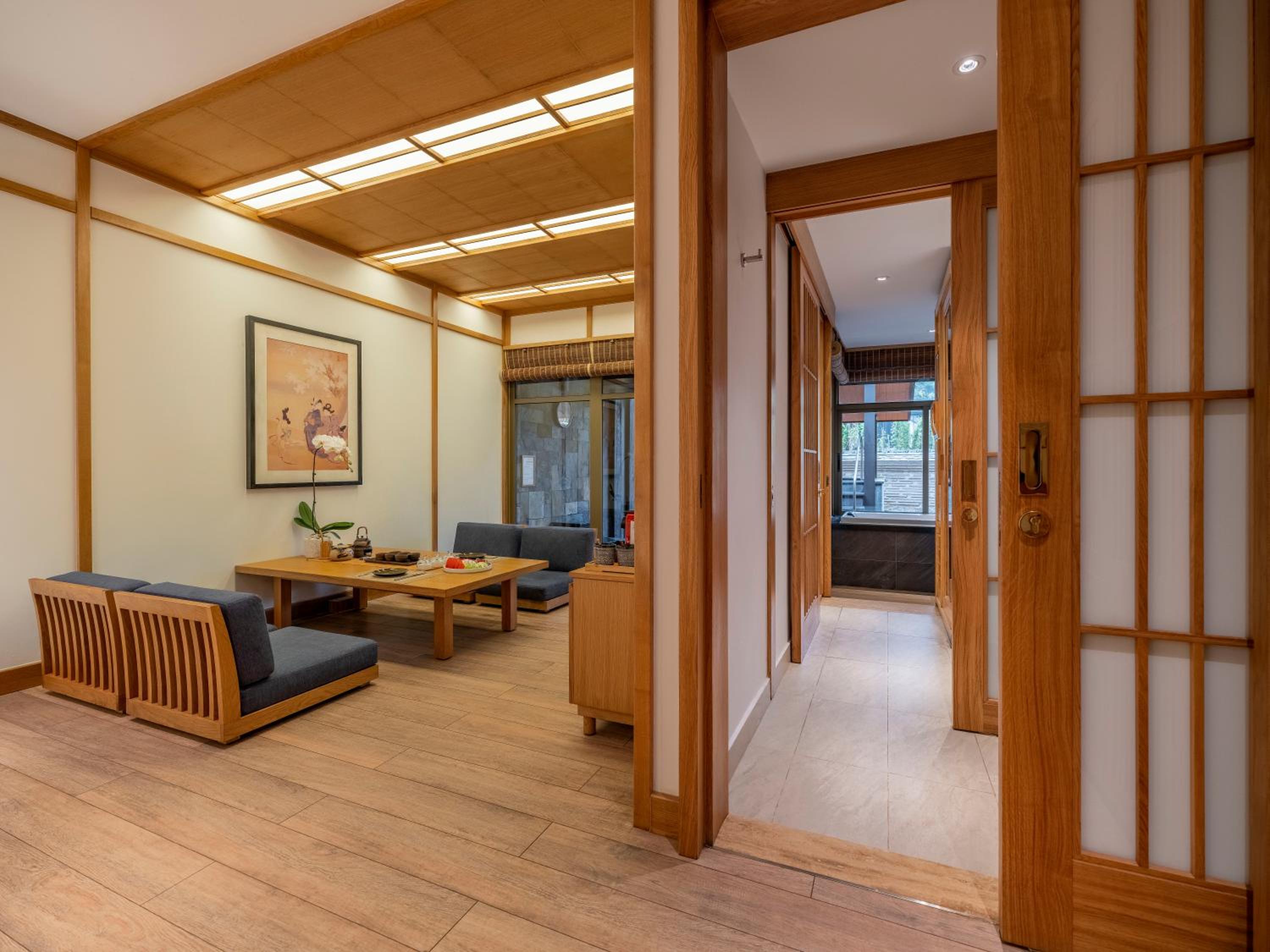 Washitsu Ni Room with Public Onsen