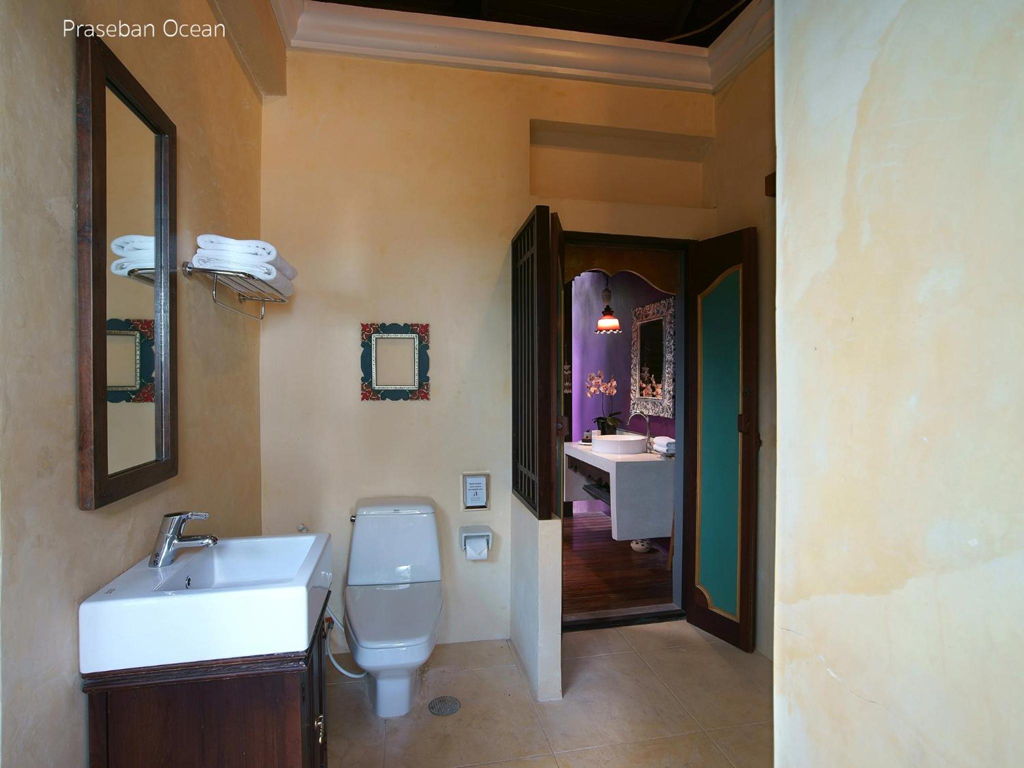 King Suite with Ocean View