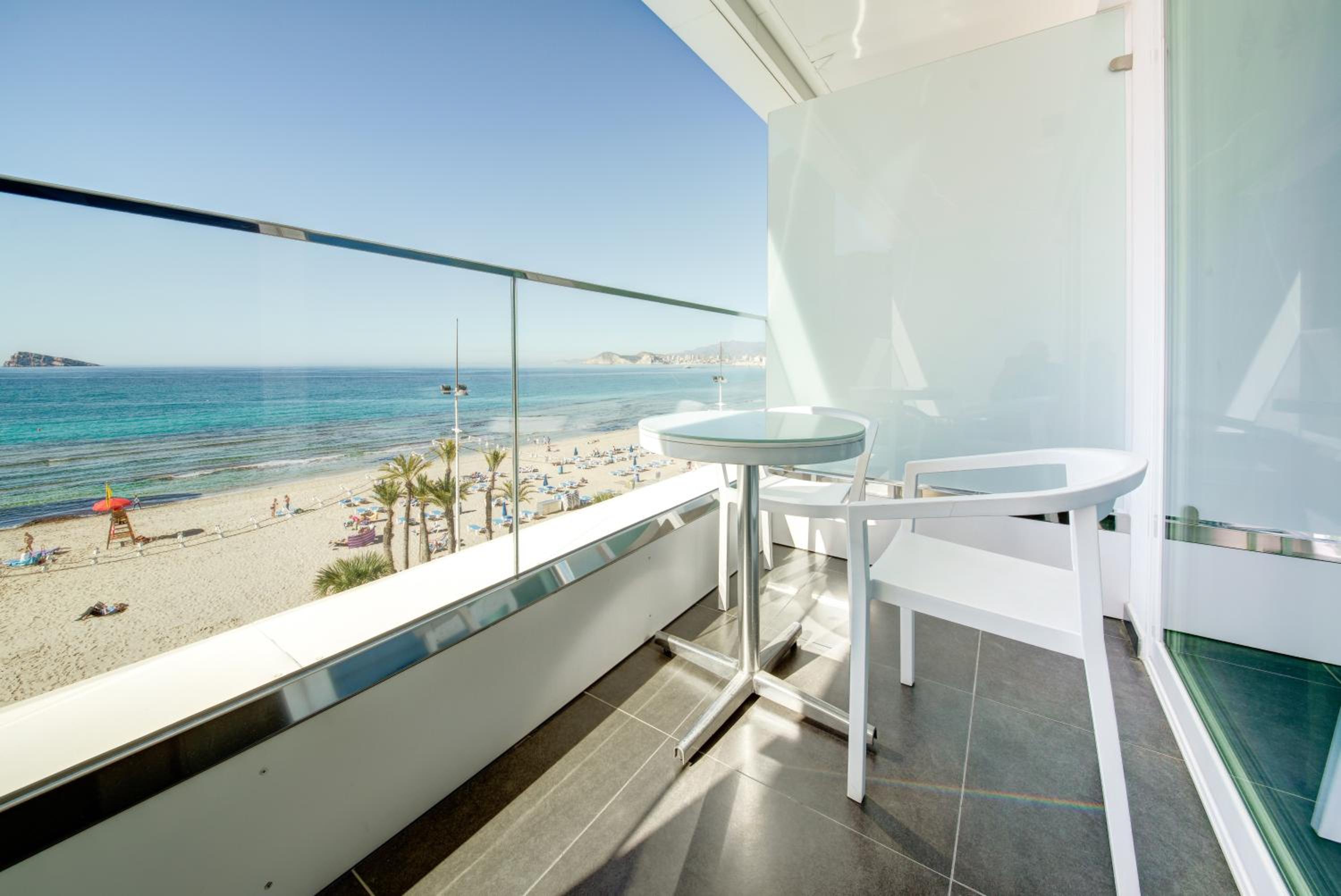 Double or Twin Room with Frontal Sea View with Terrace 1 - 2 beds