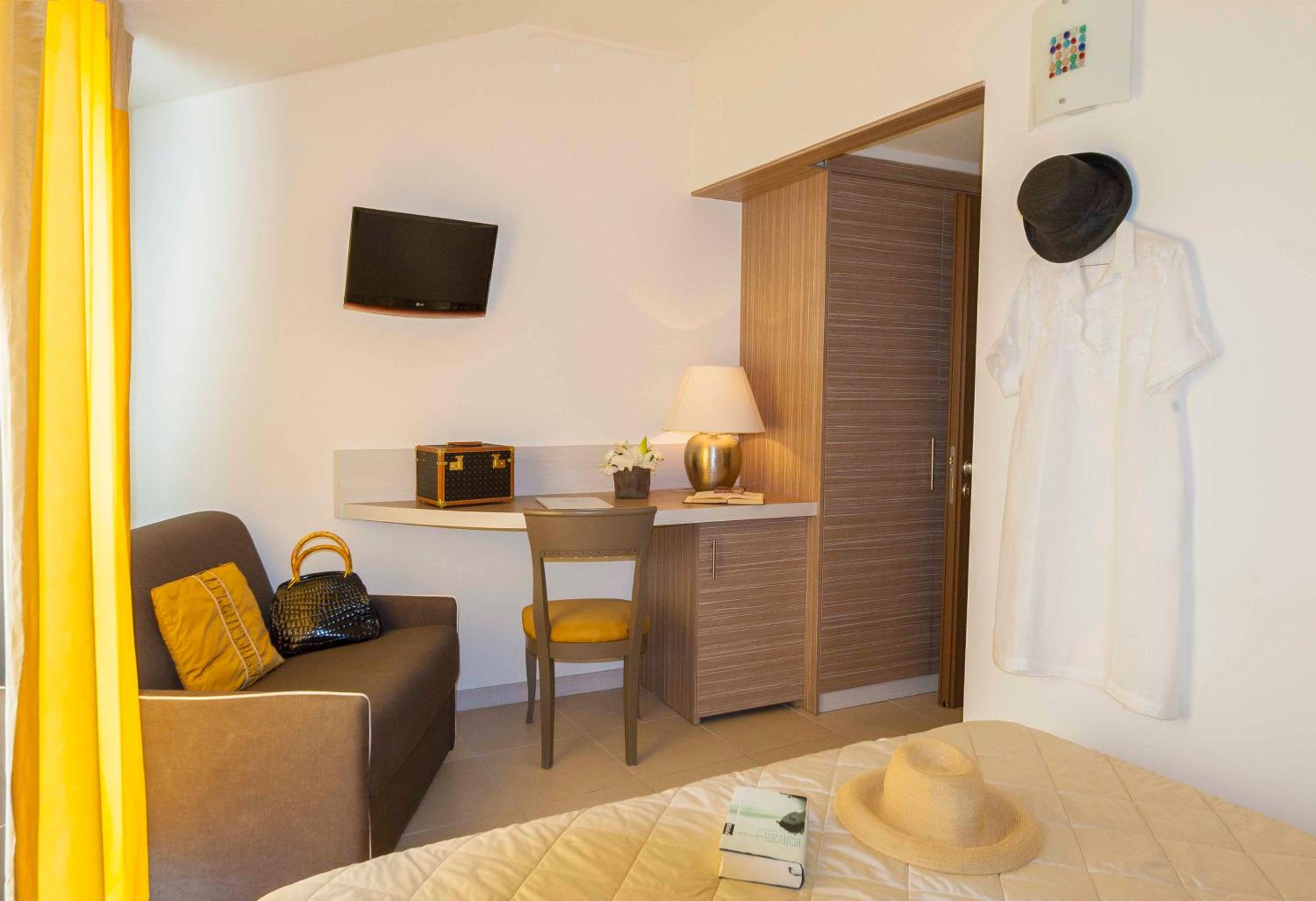 Double Room Attic with Sea View