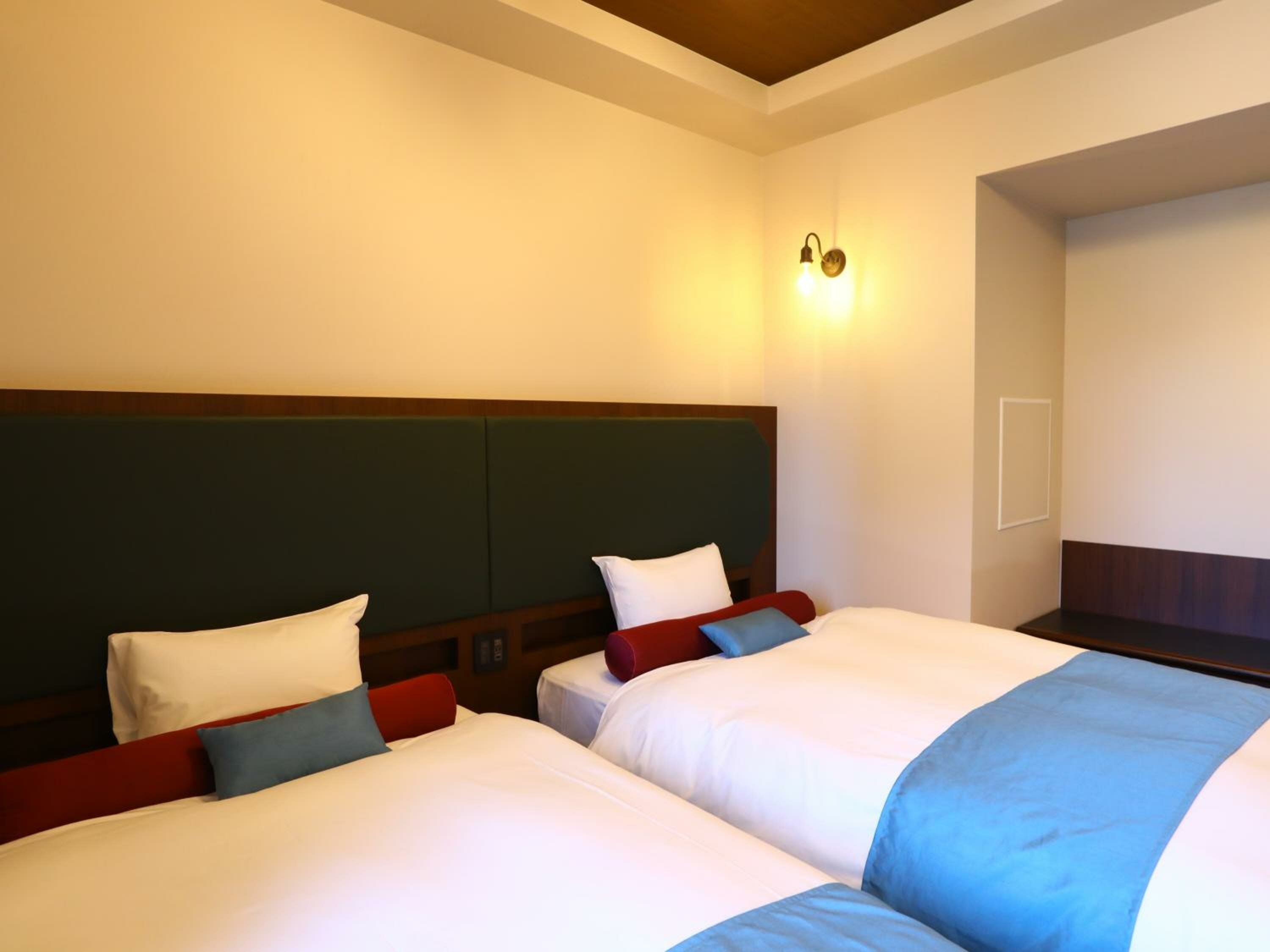 Deluxe Twin Room - Non-Smoking