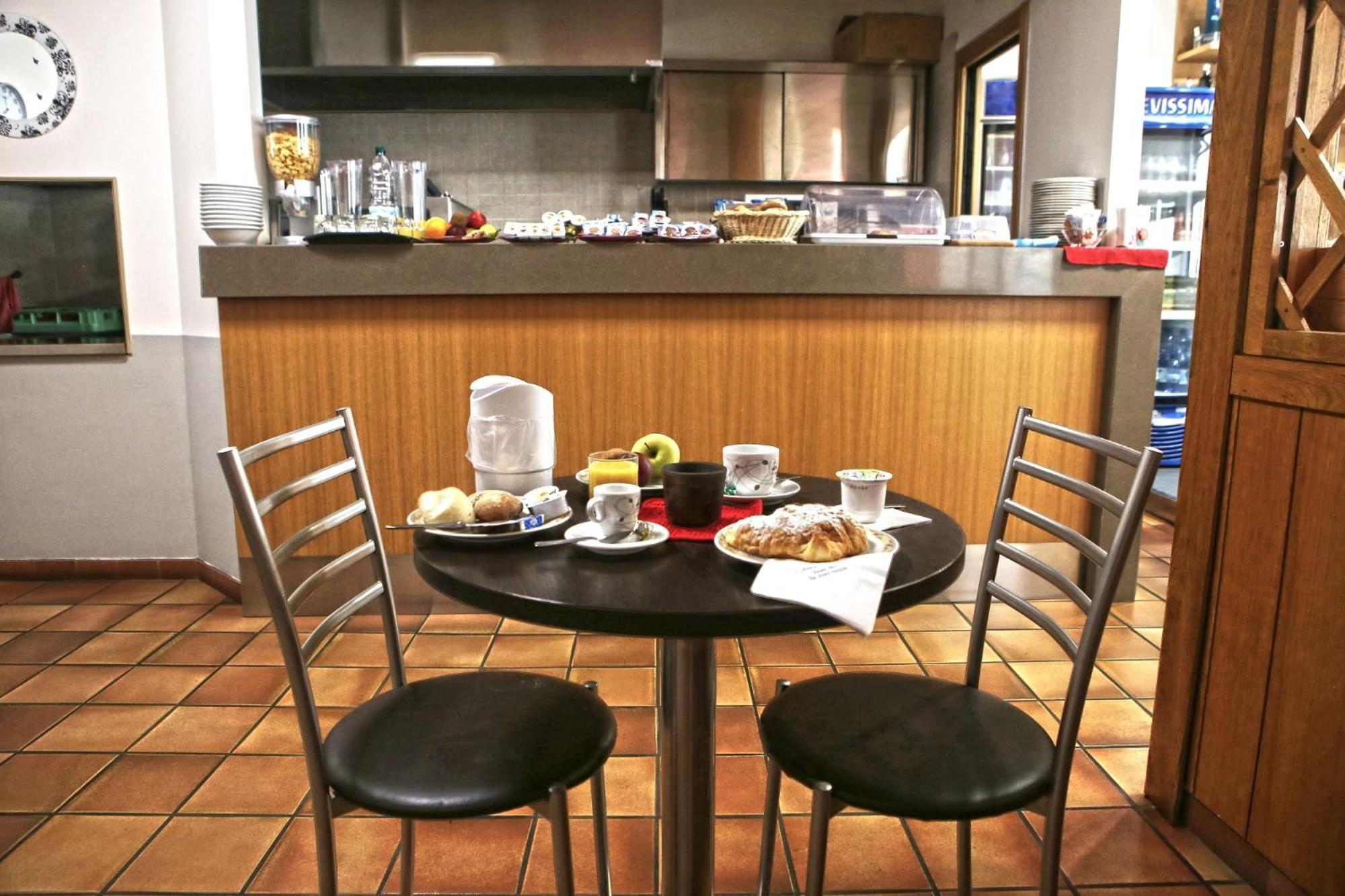 Triple Room with Mountain View