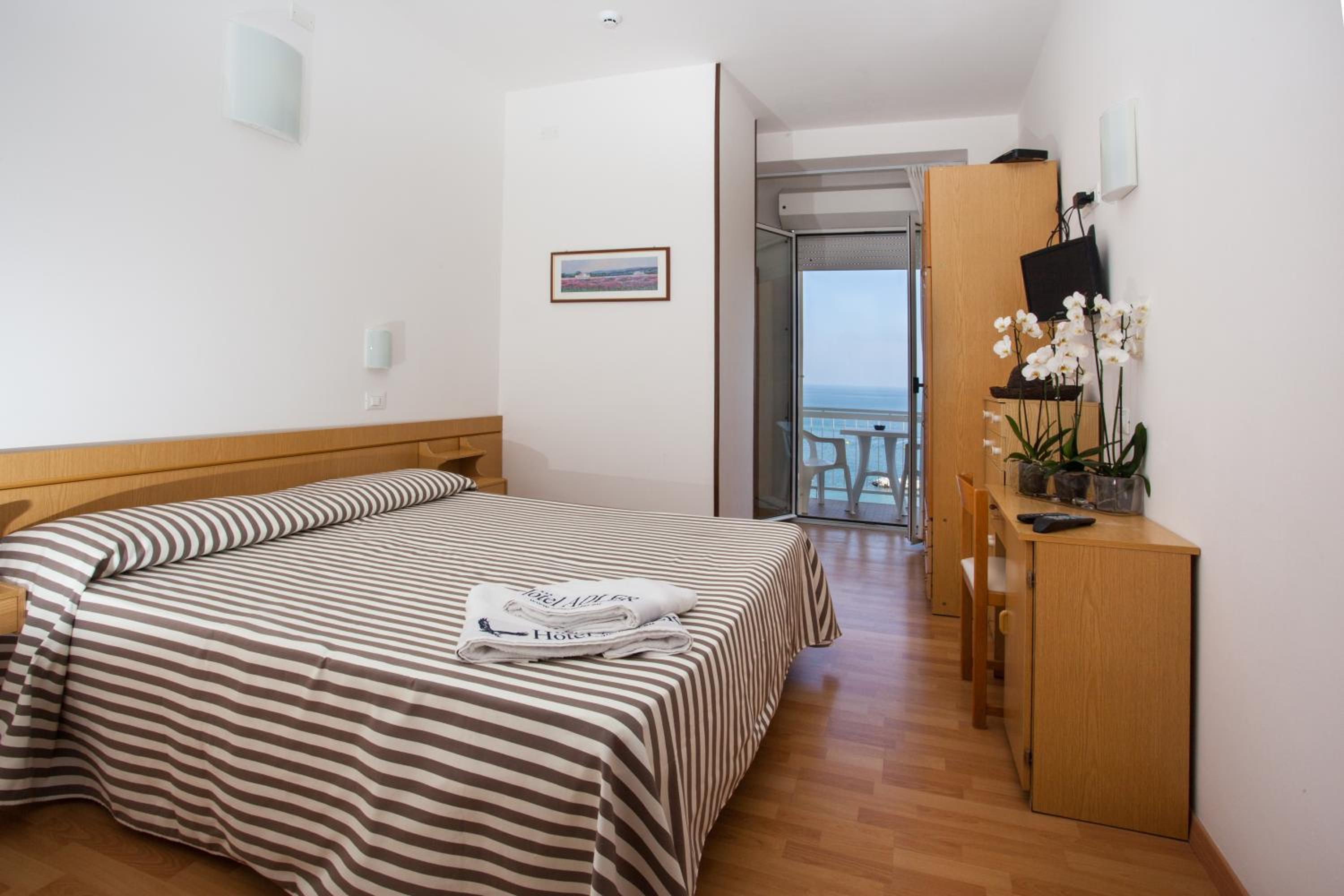 Double Room with Sea View