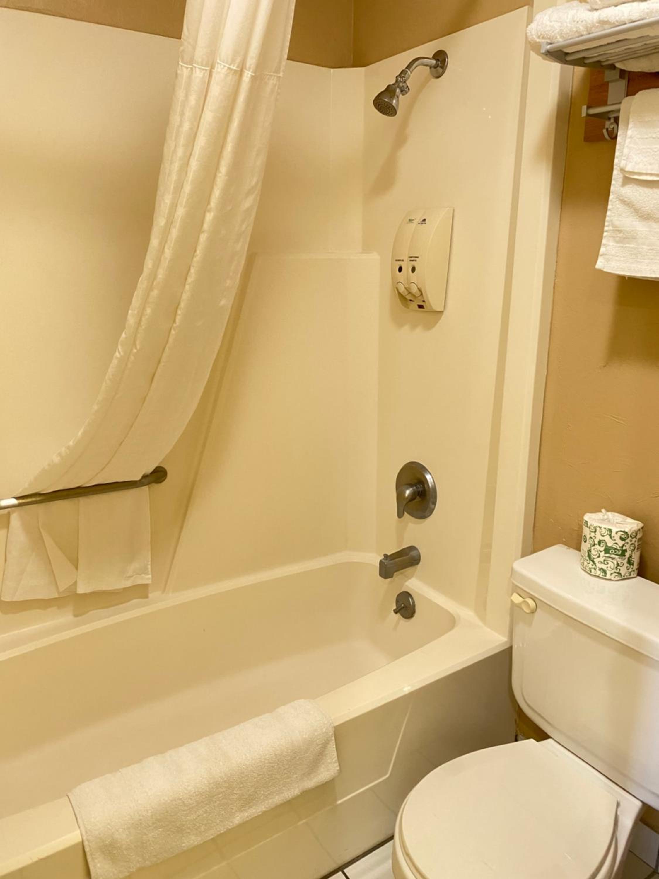 King Room - Non-Smoking