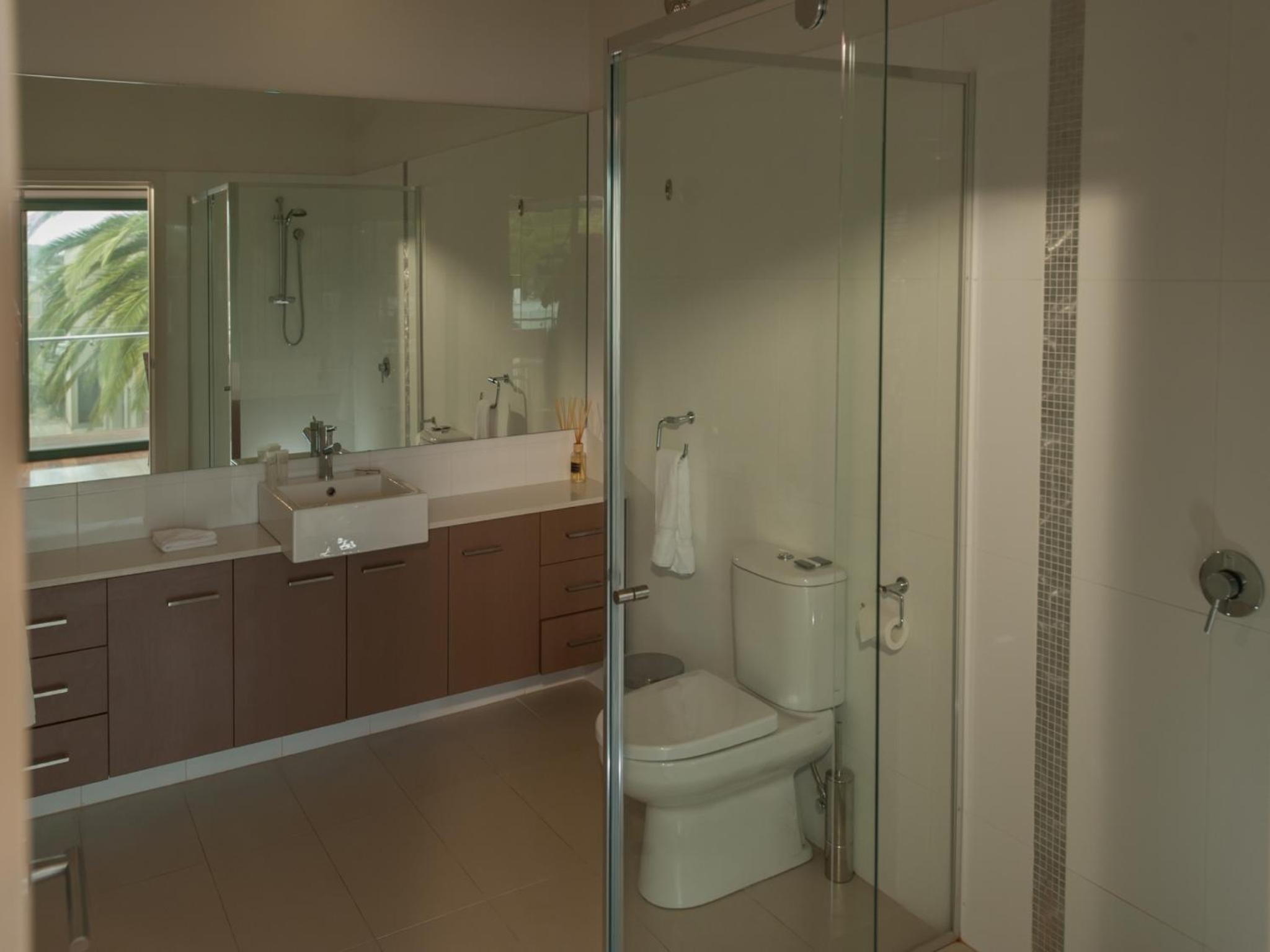 Two-Bedroom Deluxe Apartment