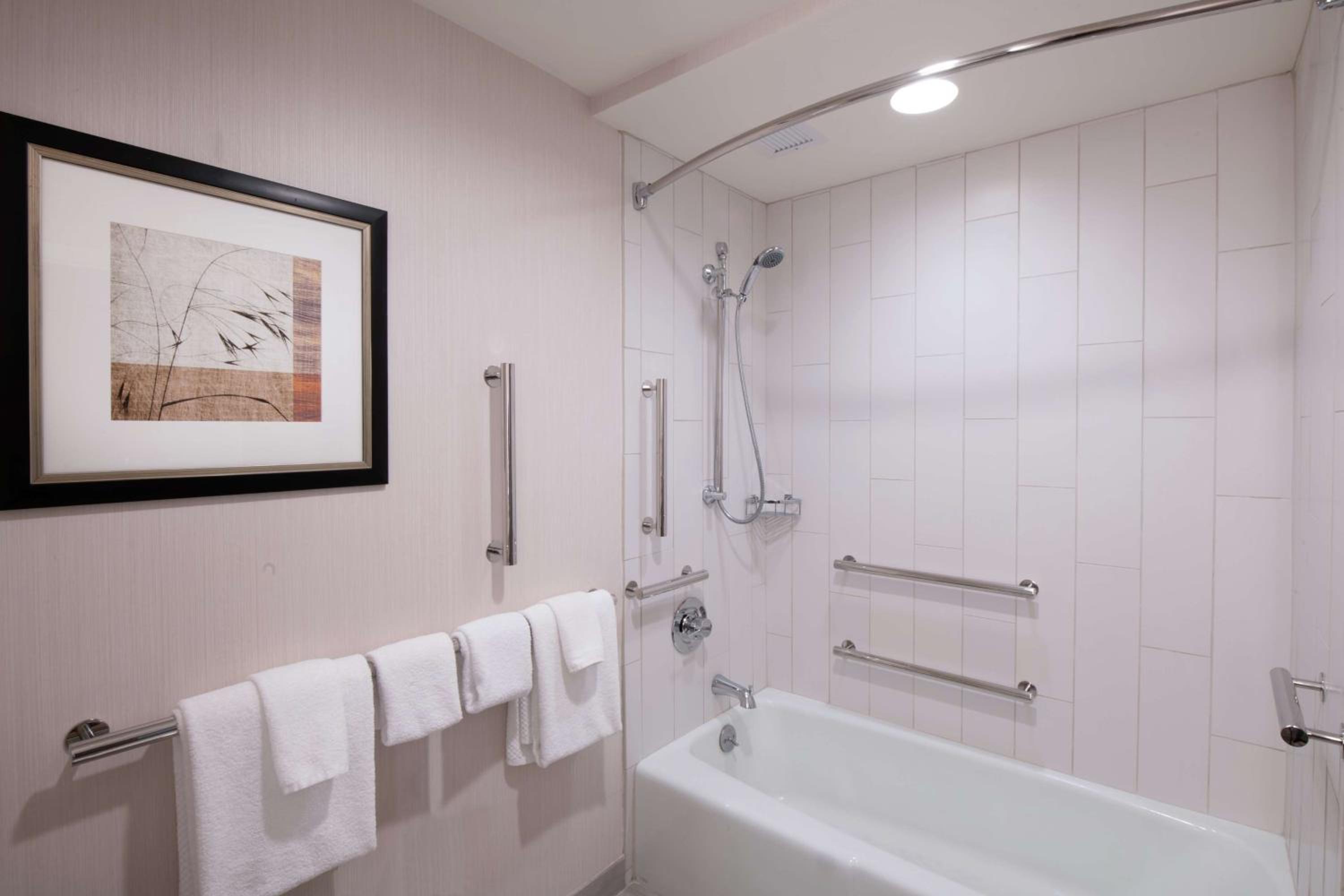 Two-Bedroom King Suite with Balcony