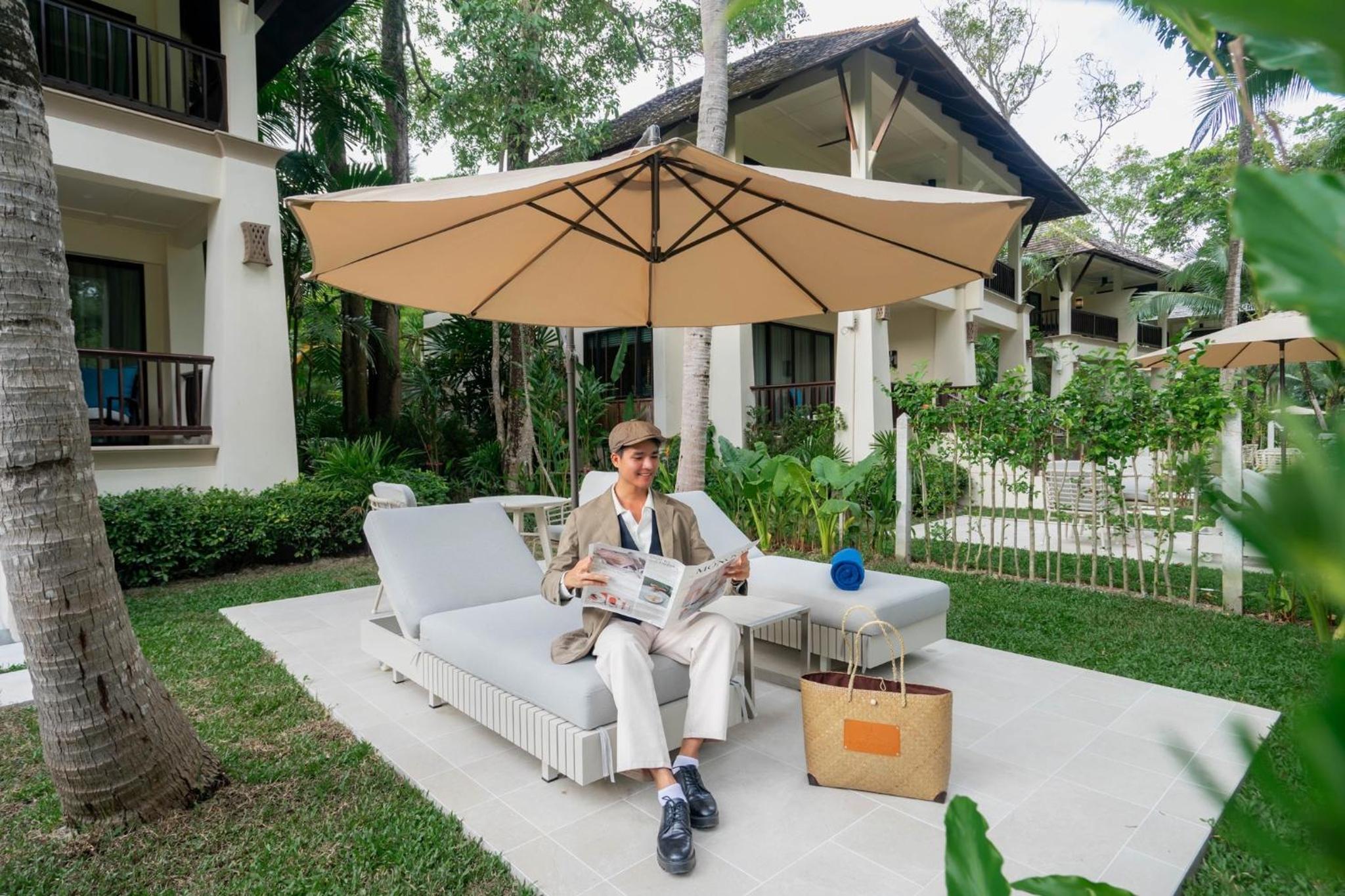 Deluxe Garden Pavilion King Room (Lower Floor) - Free Airport Shuttle