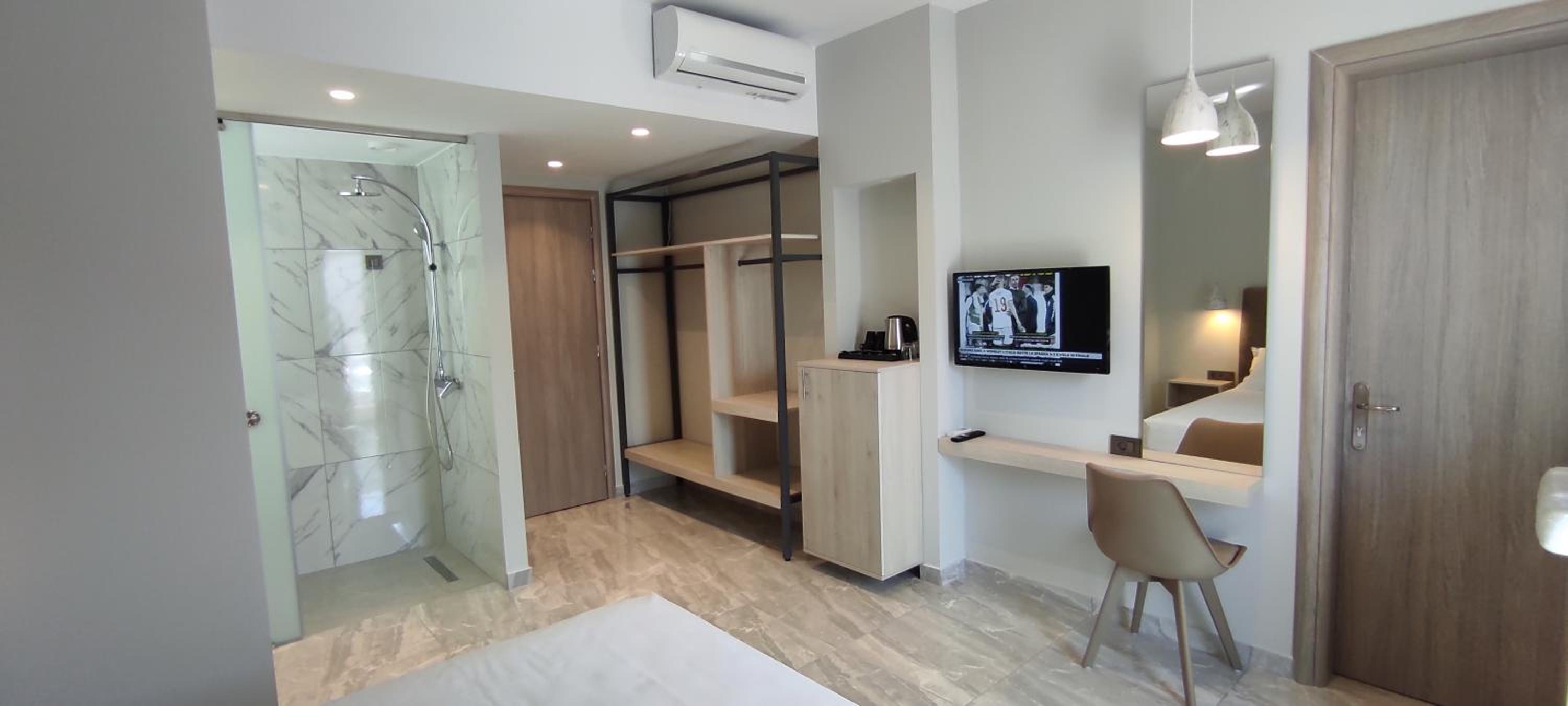 Deluxe Double or Twin Room with Sea View