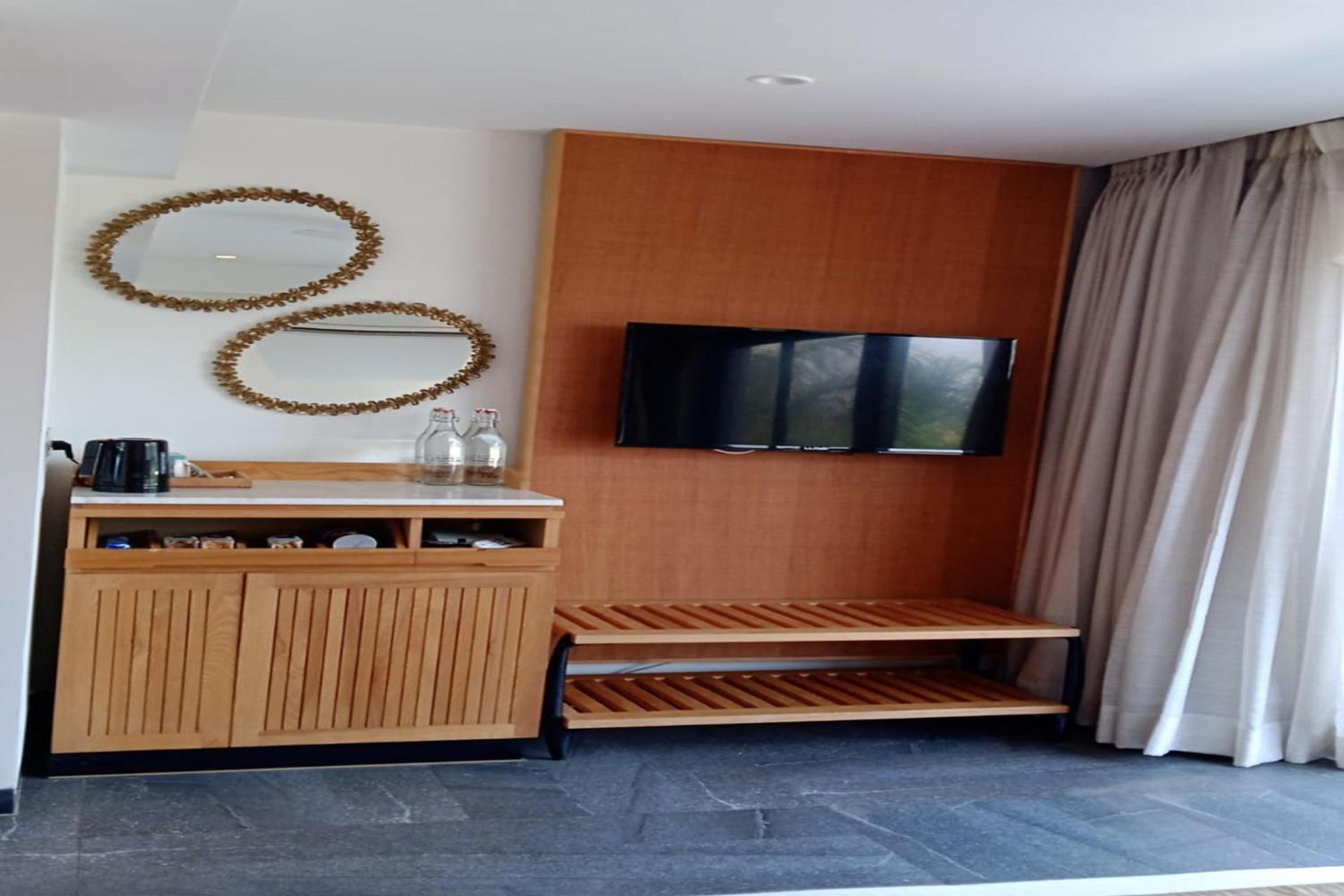 Terrace Paddy View Room