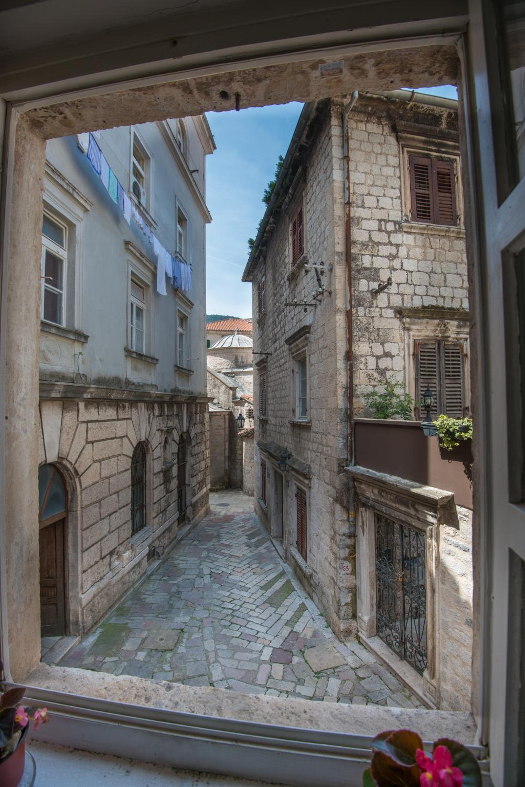 Suite with City View