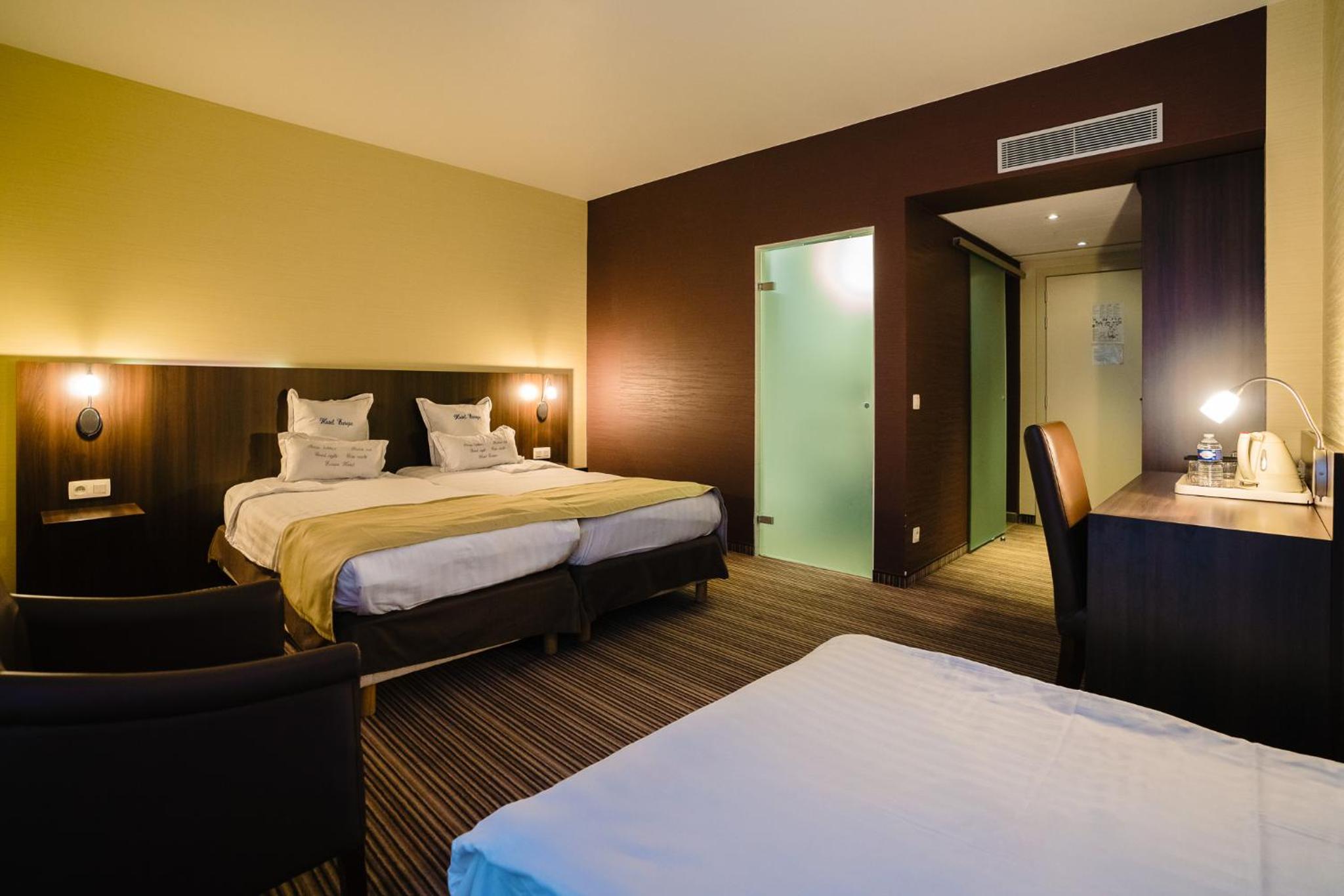 Superior Double Room with Sofa