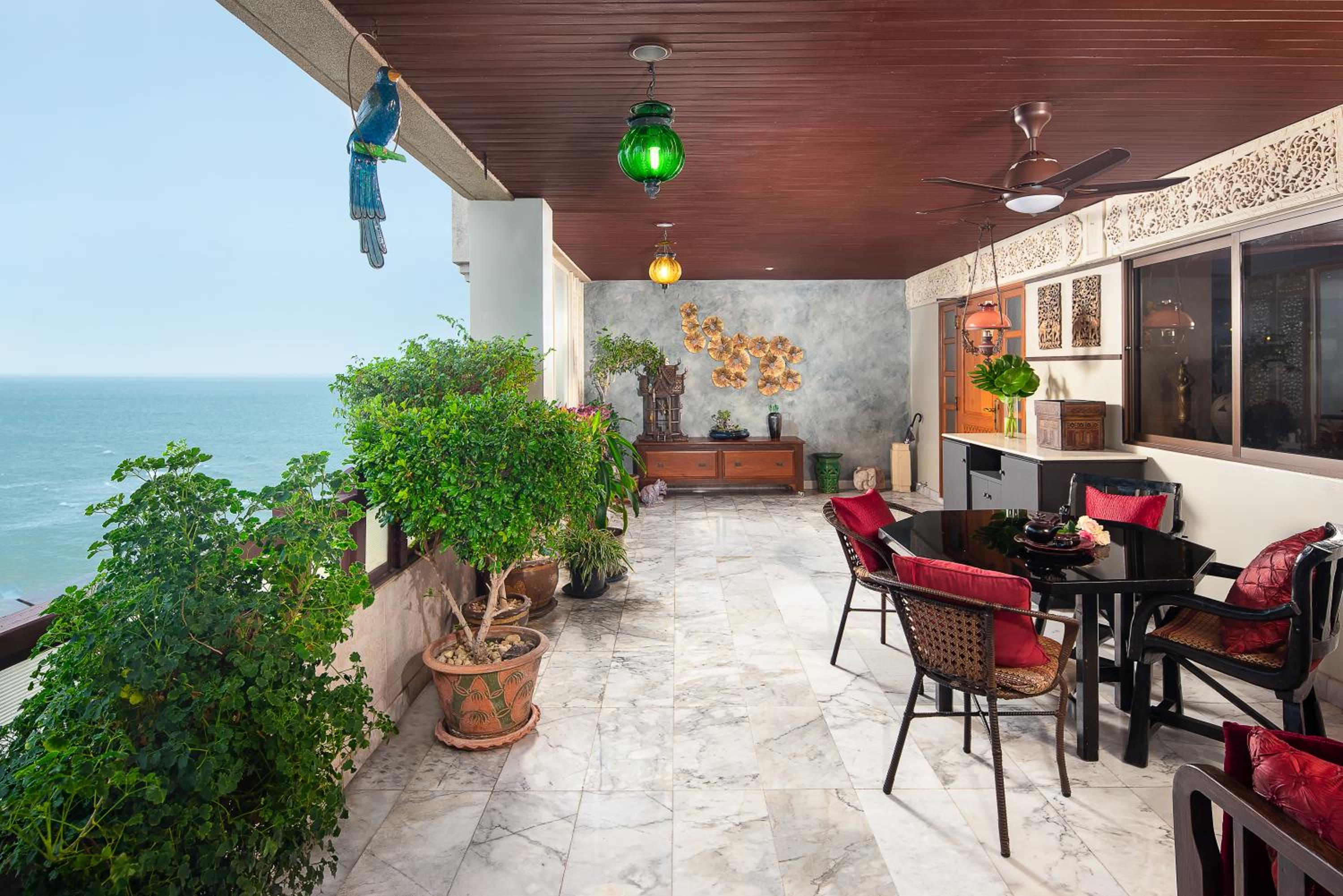 3-Bedroom Seaview Owner Penthouse