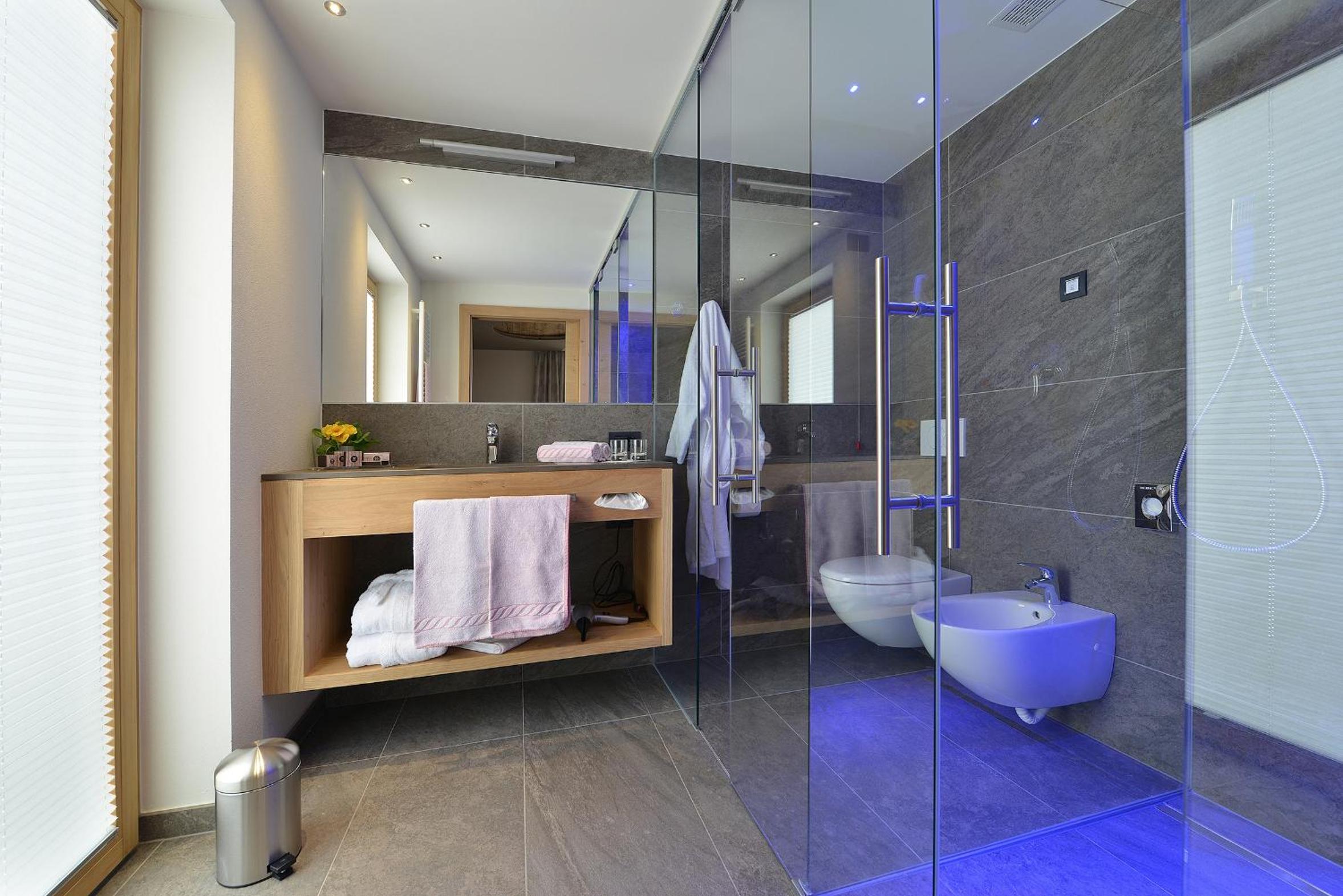 Double or Twin Room with Balcony