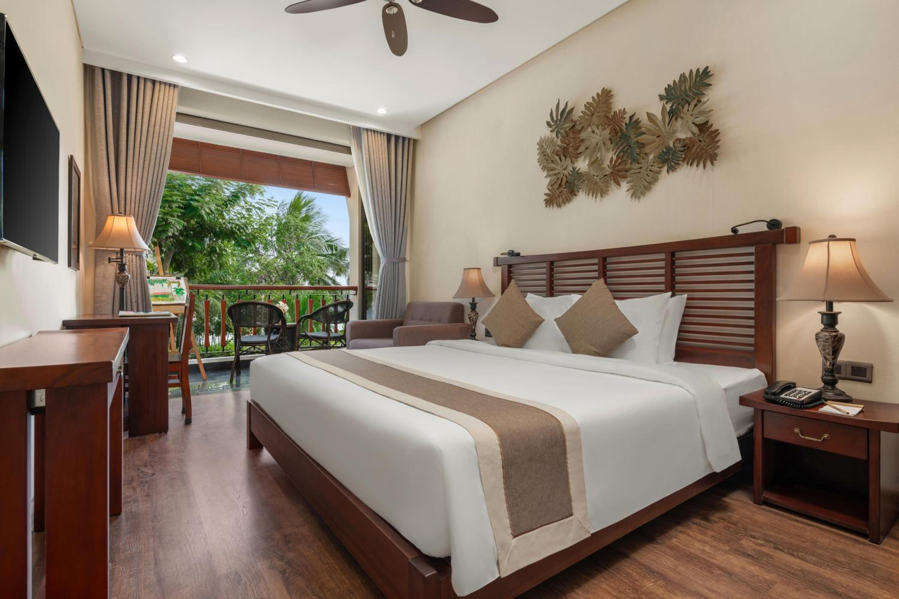 Two-Bedroom River Villa with Private Pool and Bathtub