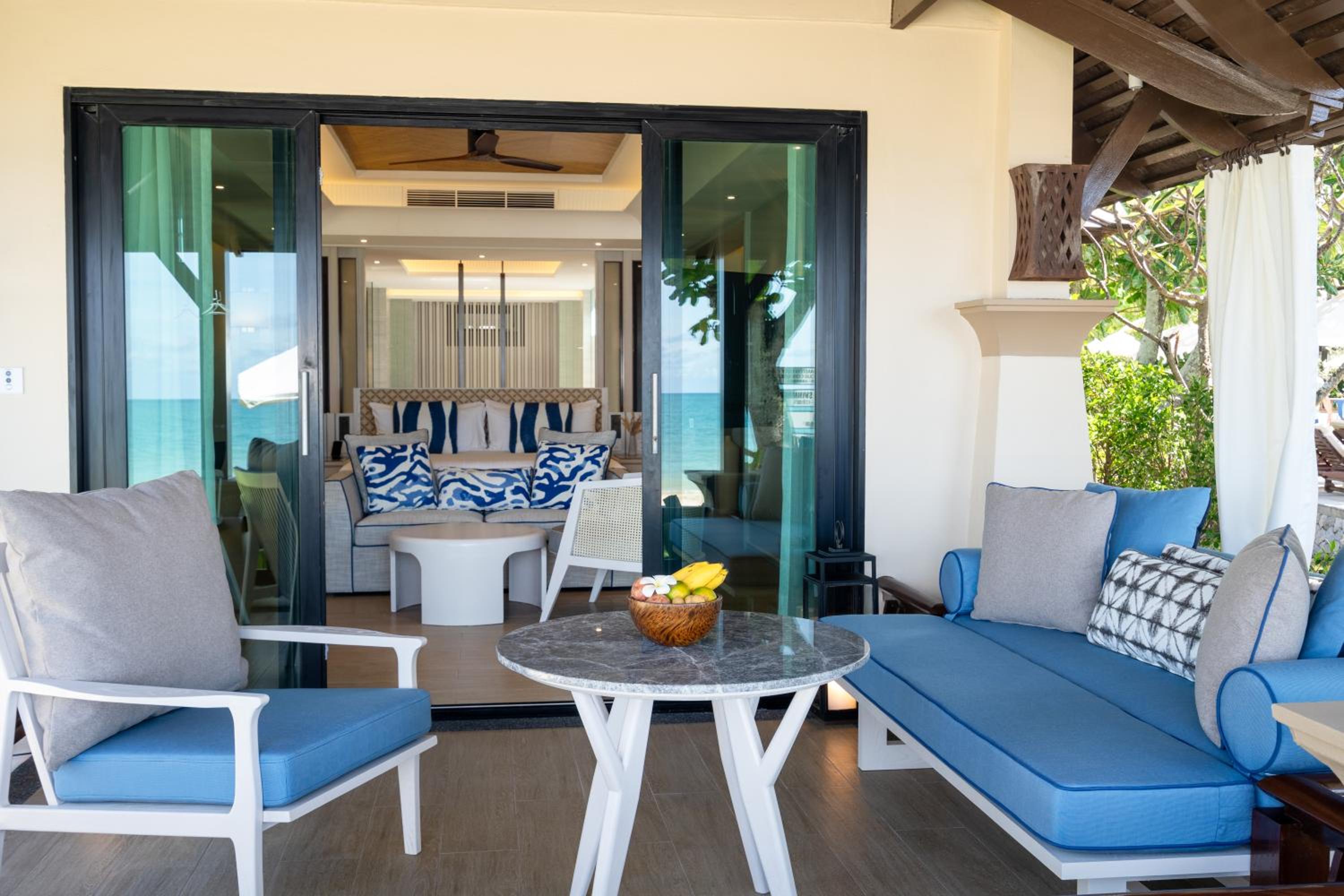 Beach Villa - Free Airport Shuttle