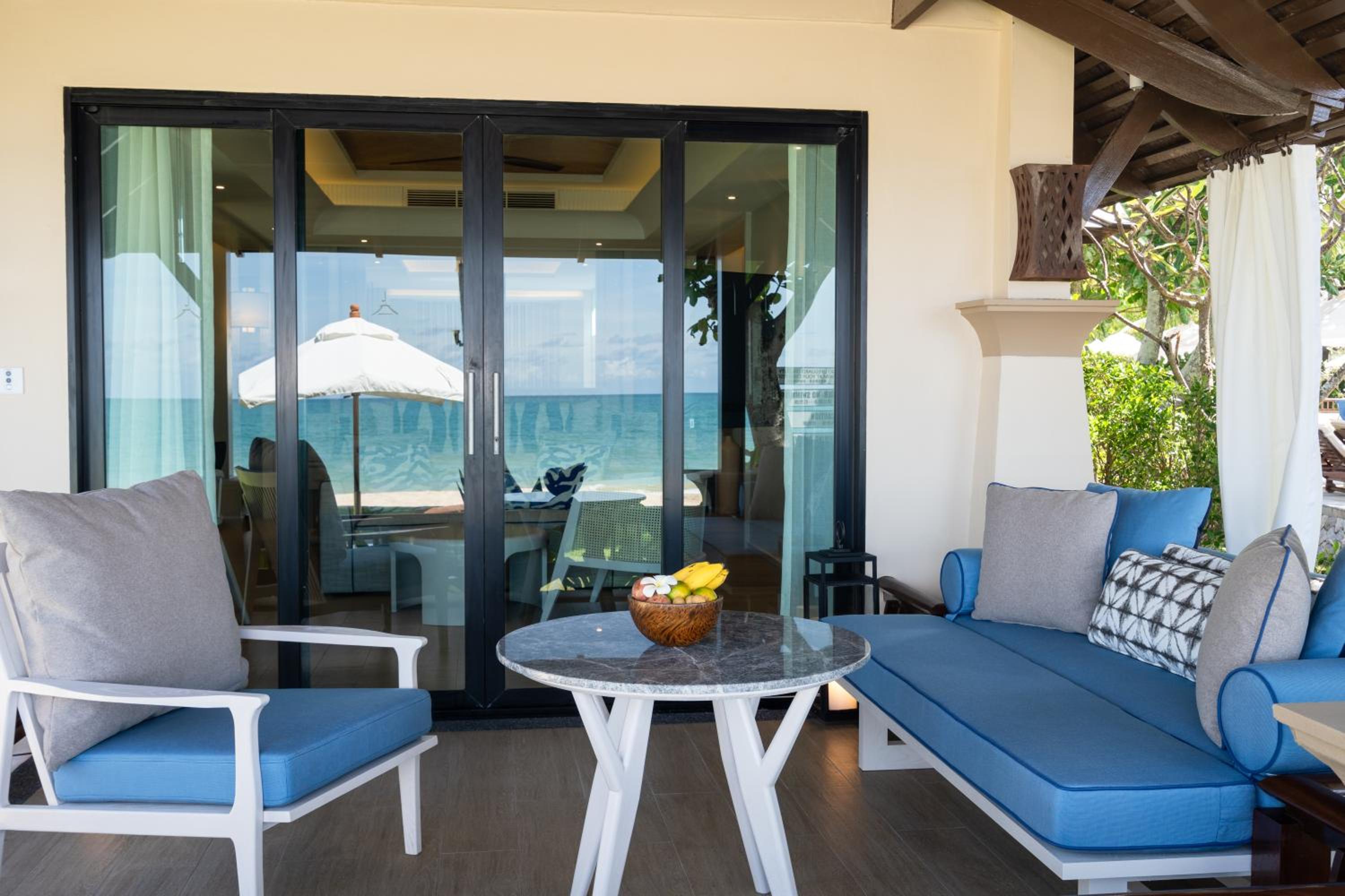 Beach Villa - Free Airport Shuttle