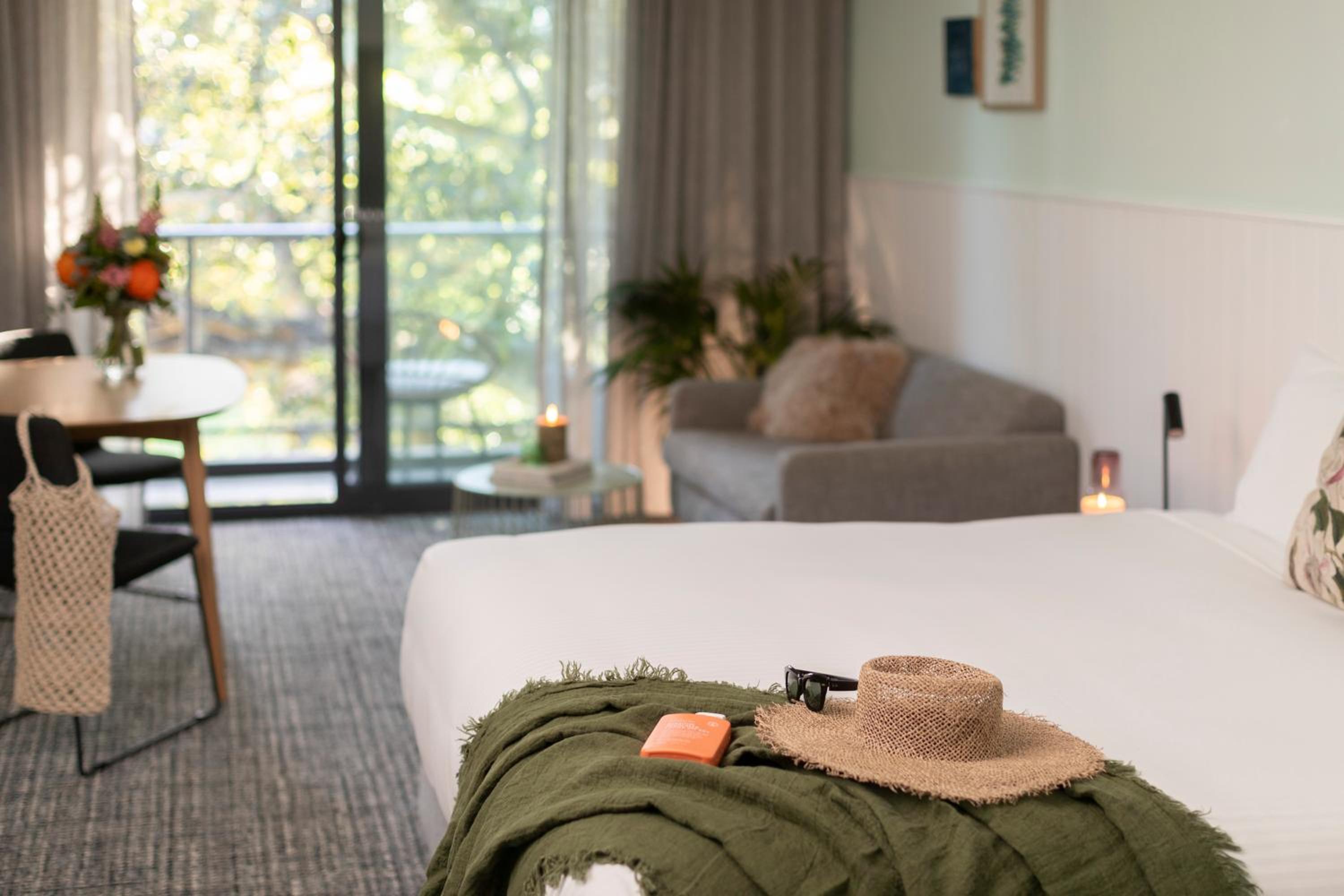 Superior King or Twin Room with Balcony