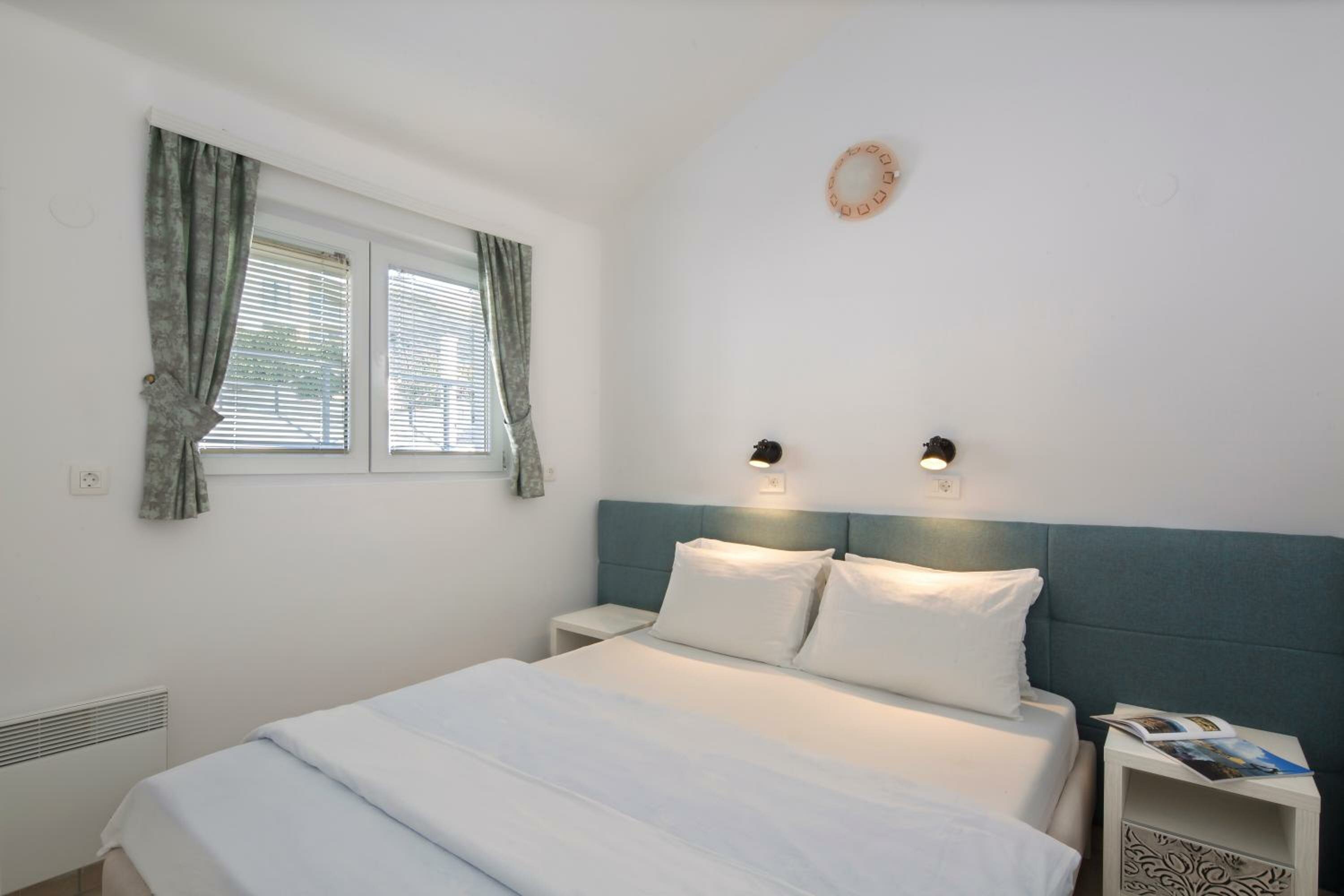 Apartment - Split Level