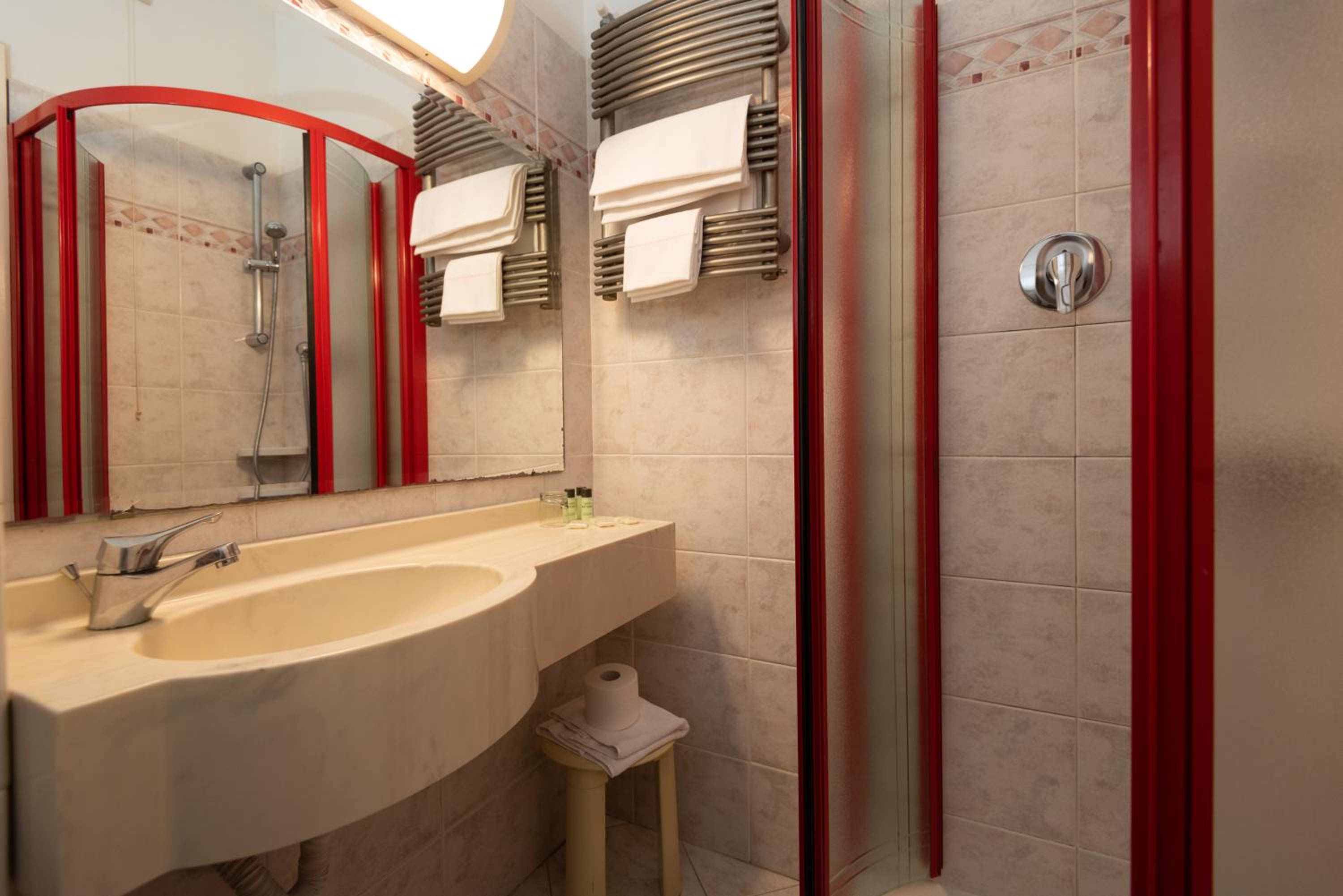 Triple Room with Sea View