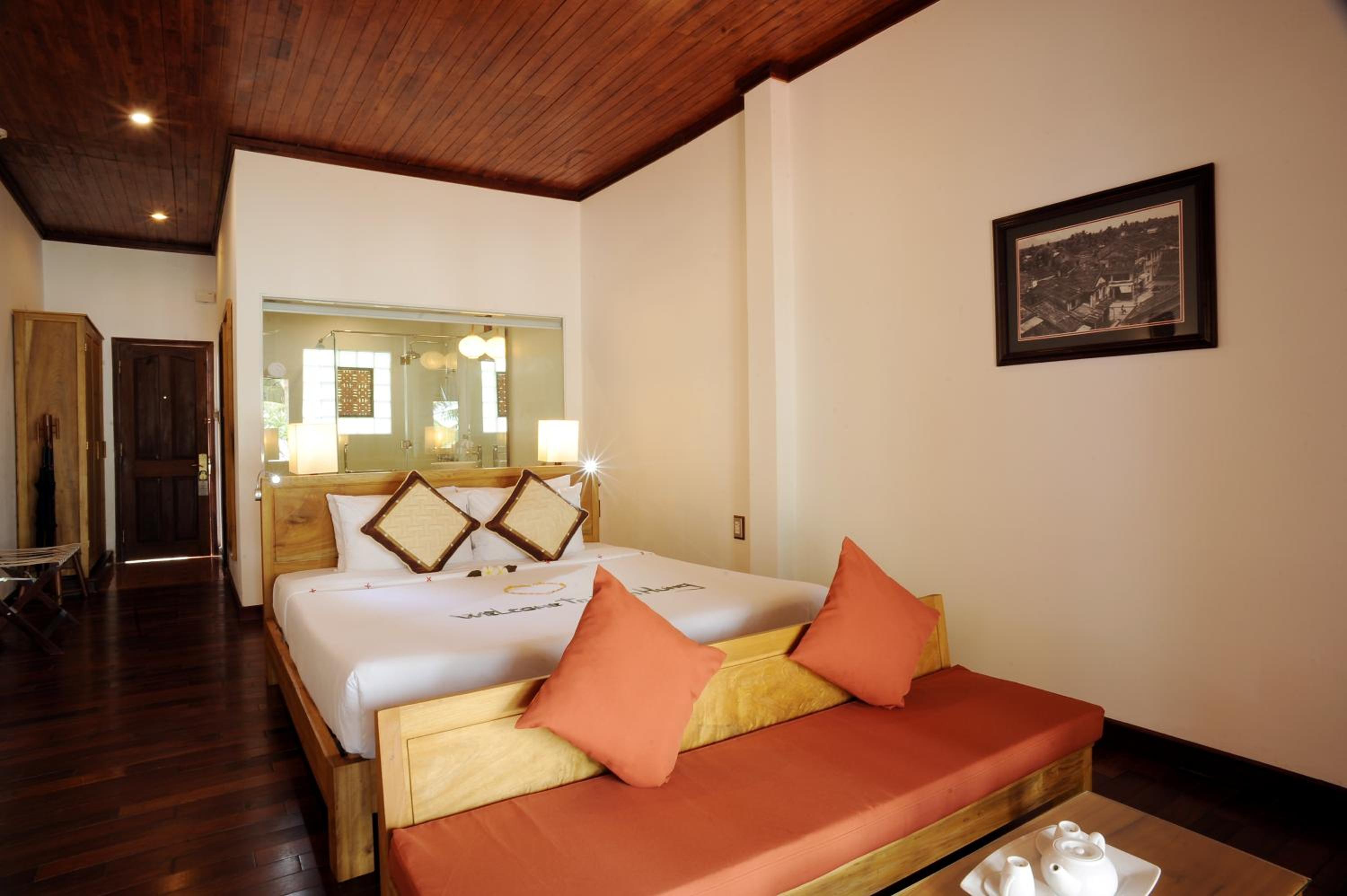 Deluxe Double Room with River View