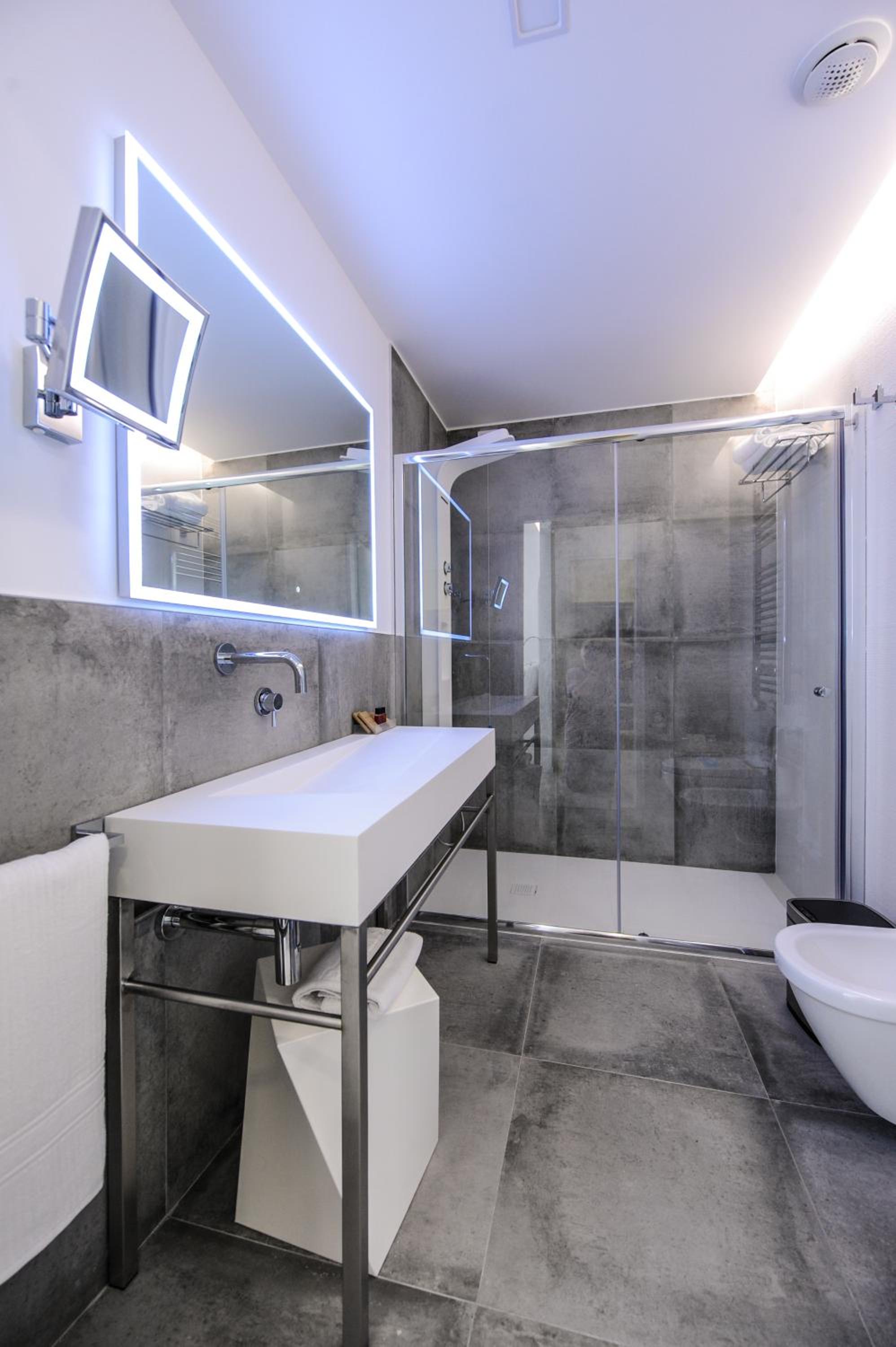 Suite with Beach Access