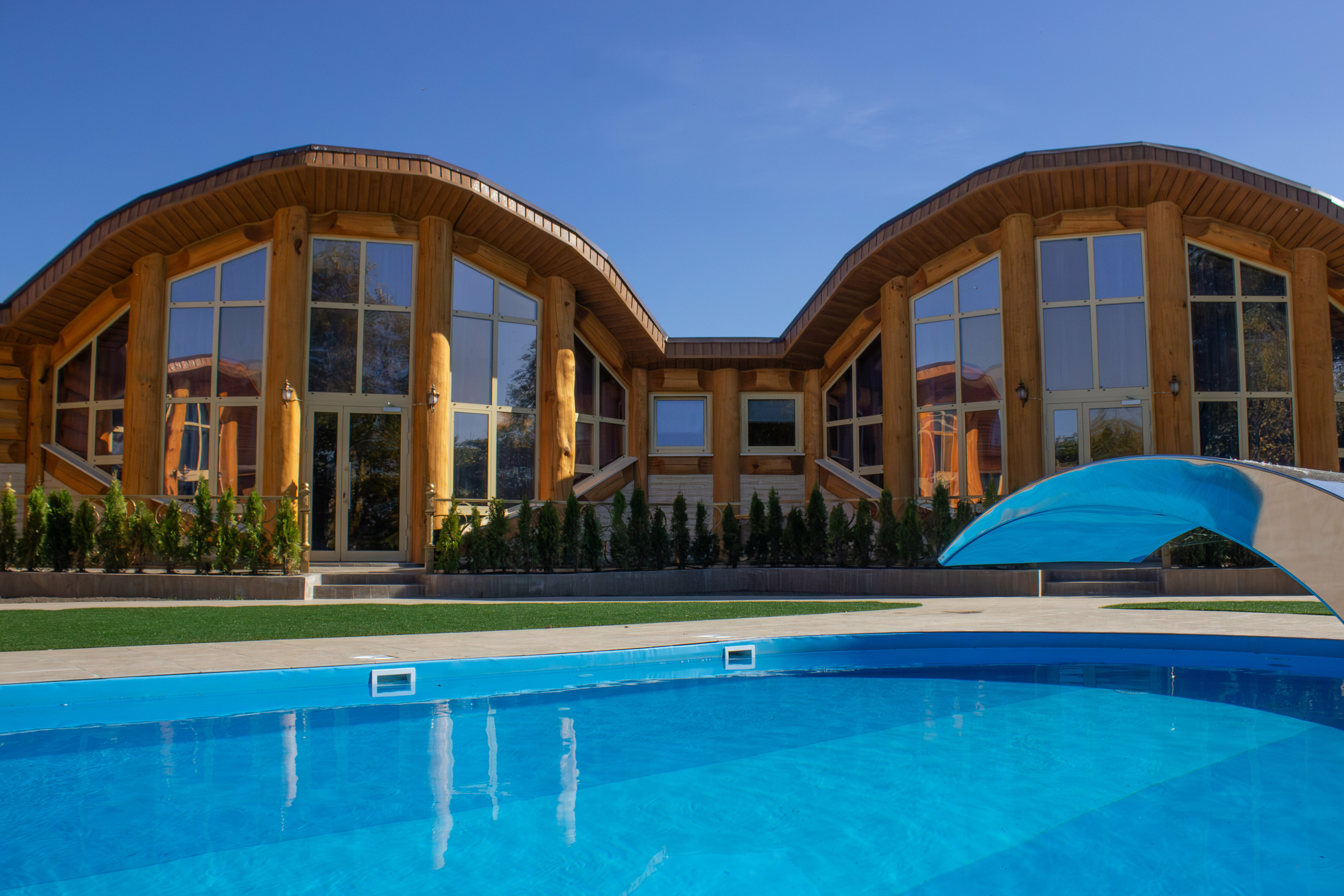 Вилла с собственным бассейном