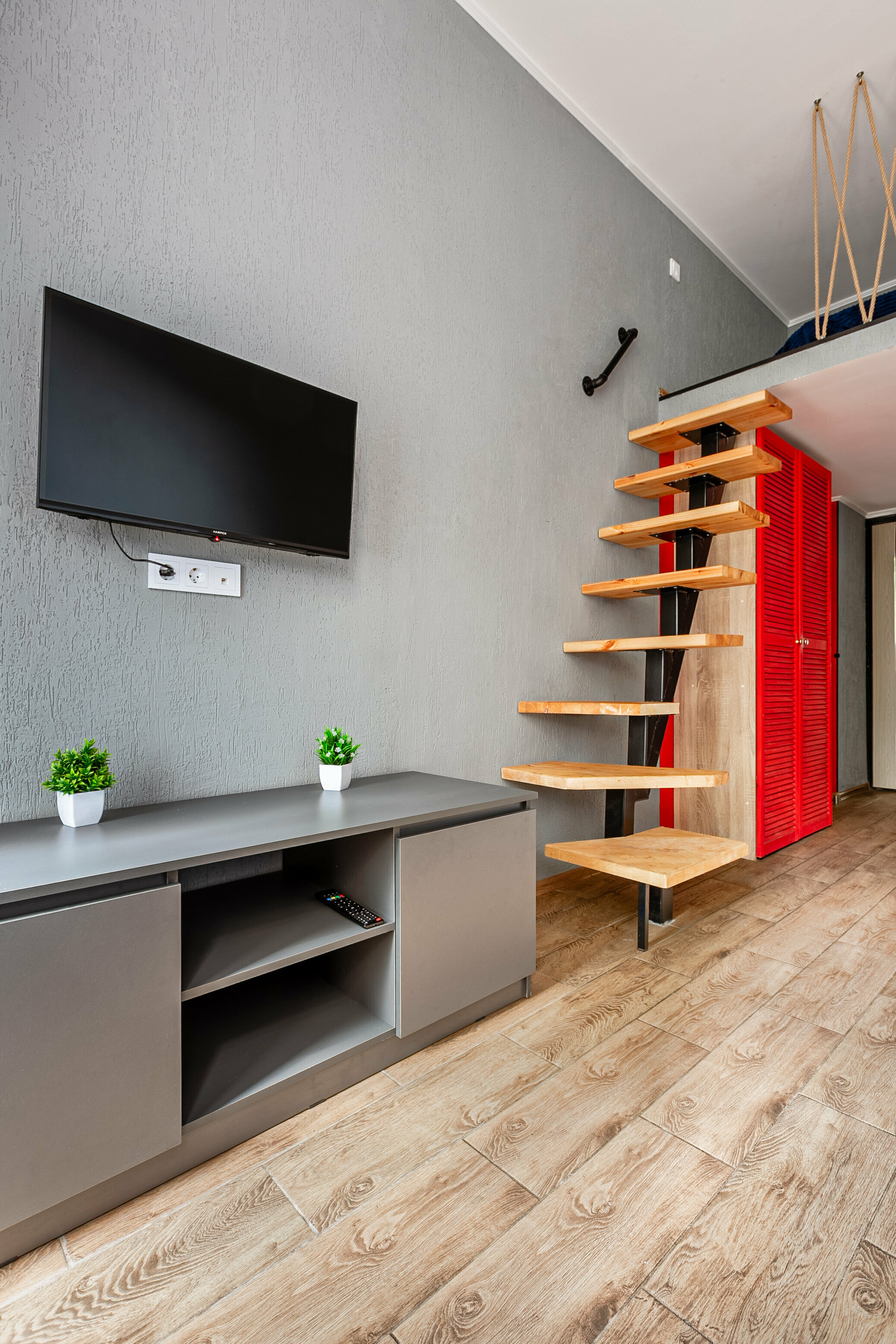 Cемейный номер с собственной ванной комнатой