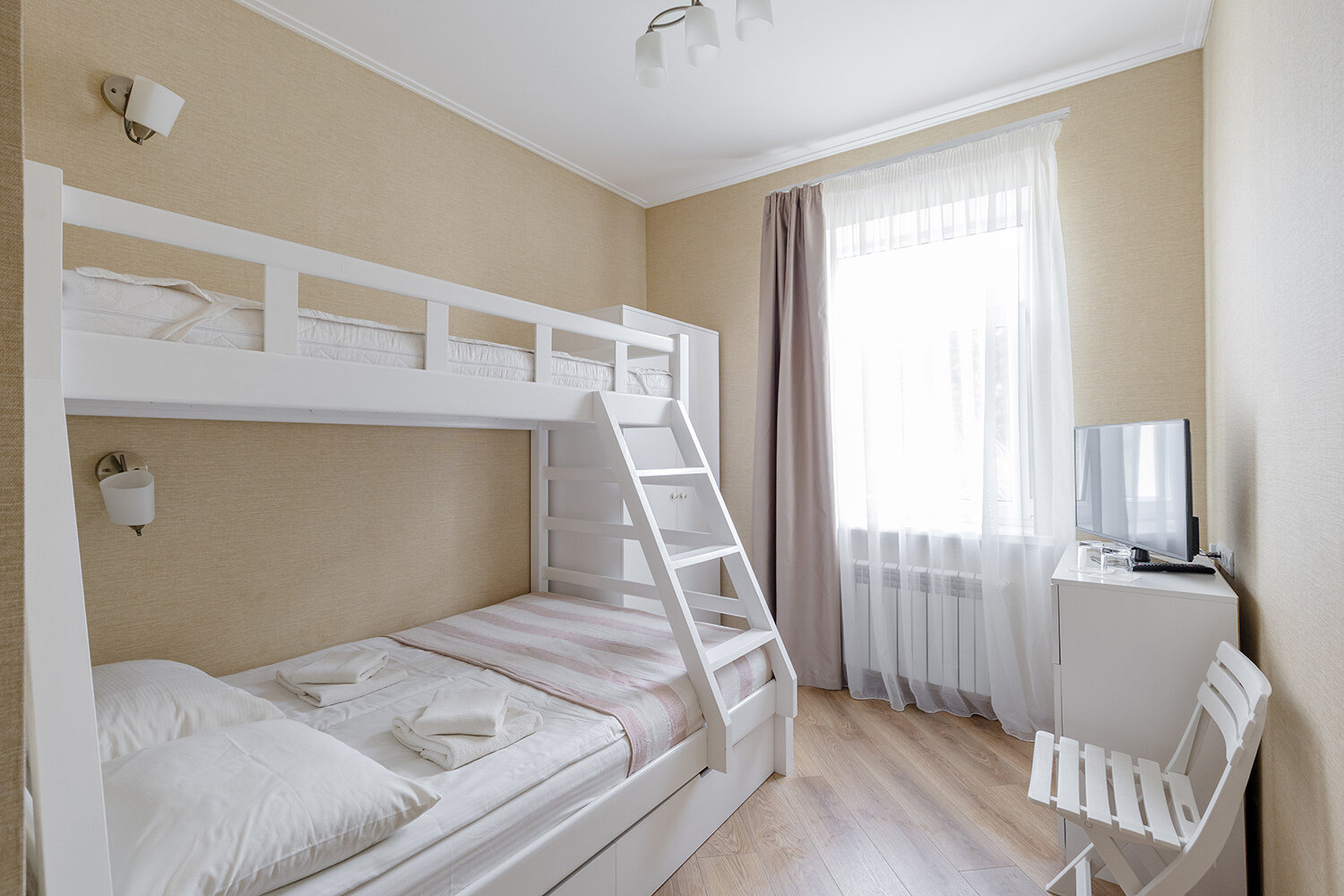 Бюджетный трехместный номер