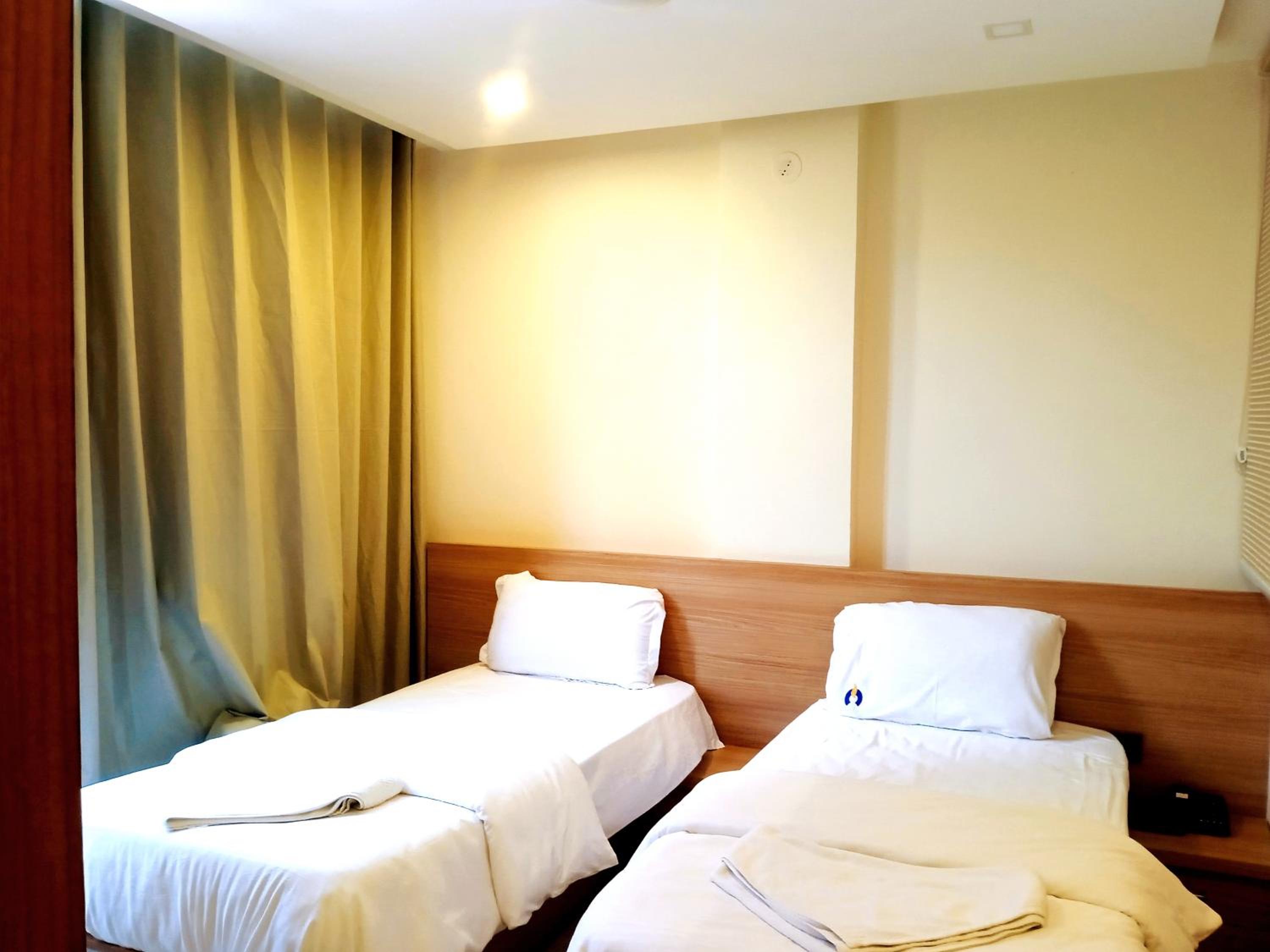 Deluxe Single Room