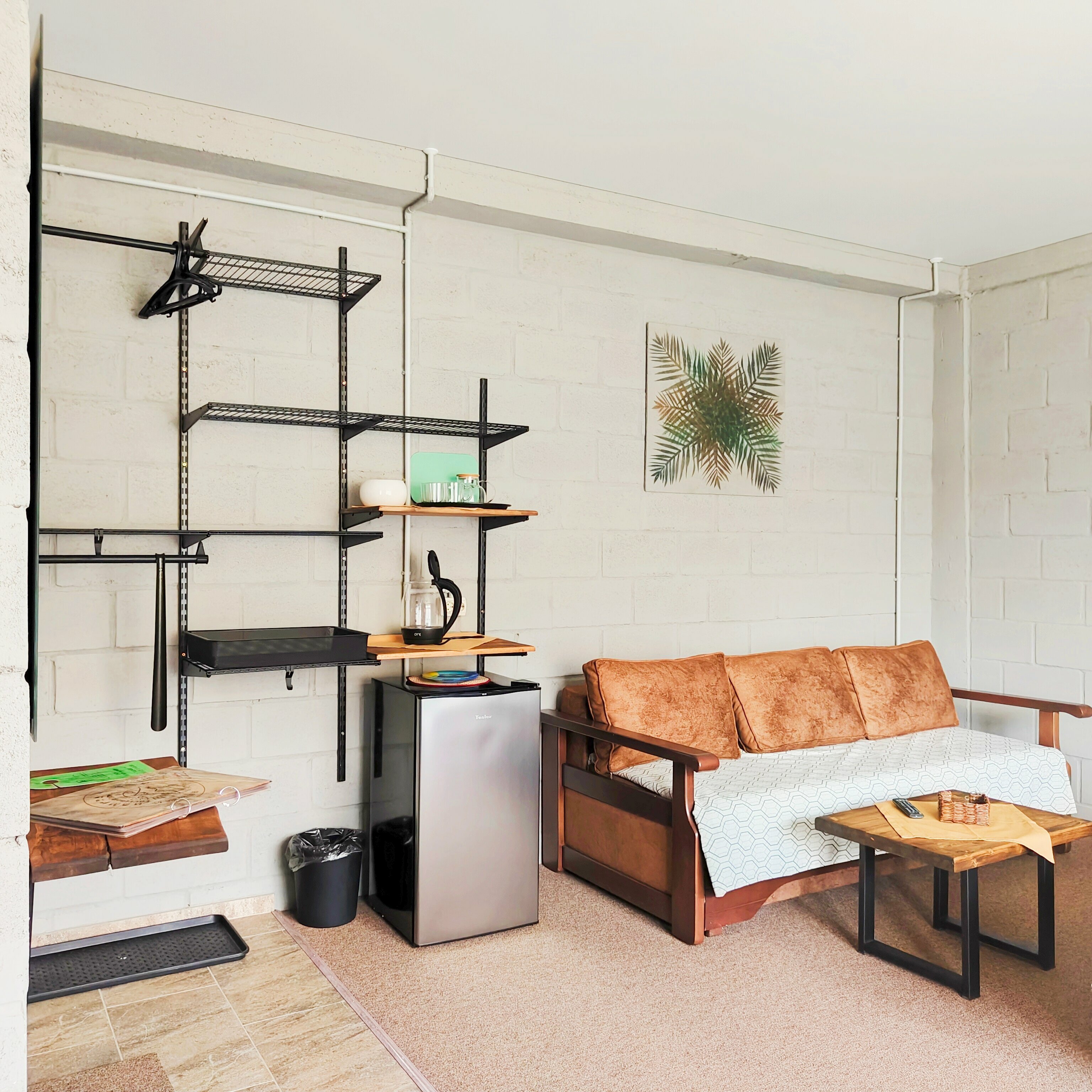 Трехместный номер с видом на горы