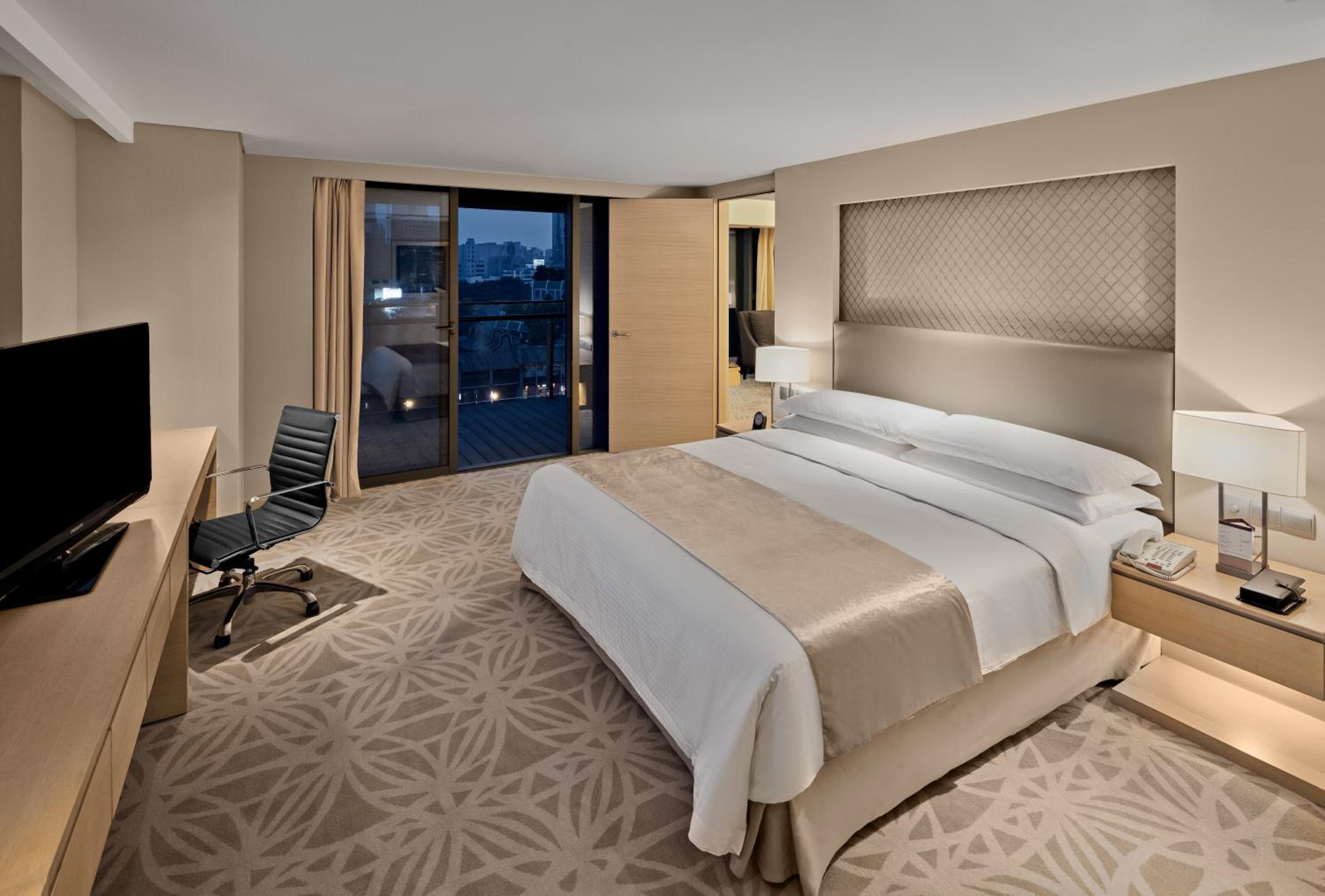 Club Premier Suite King
