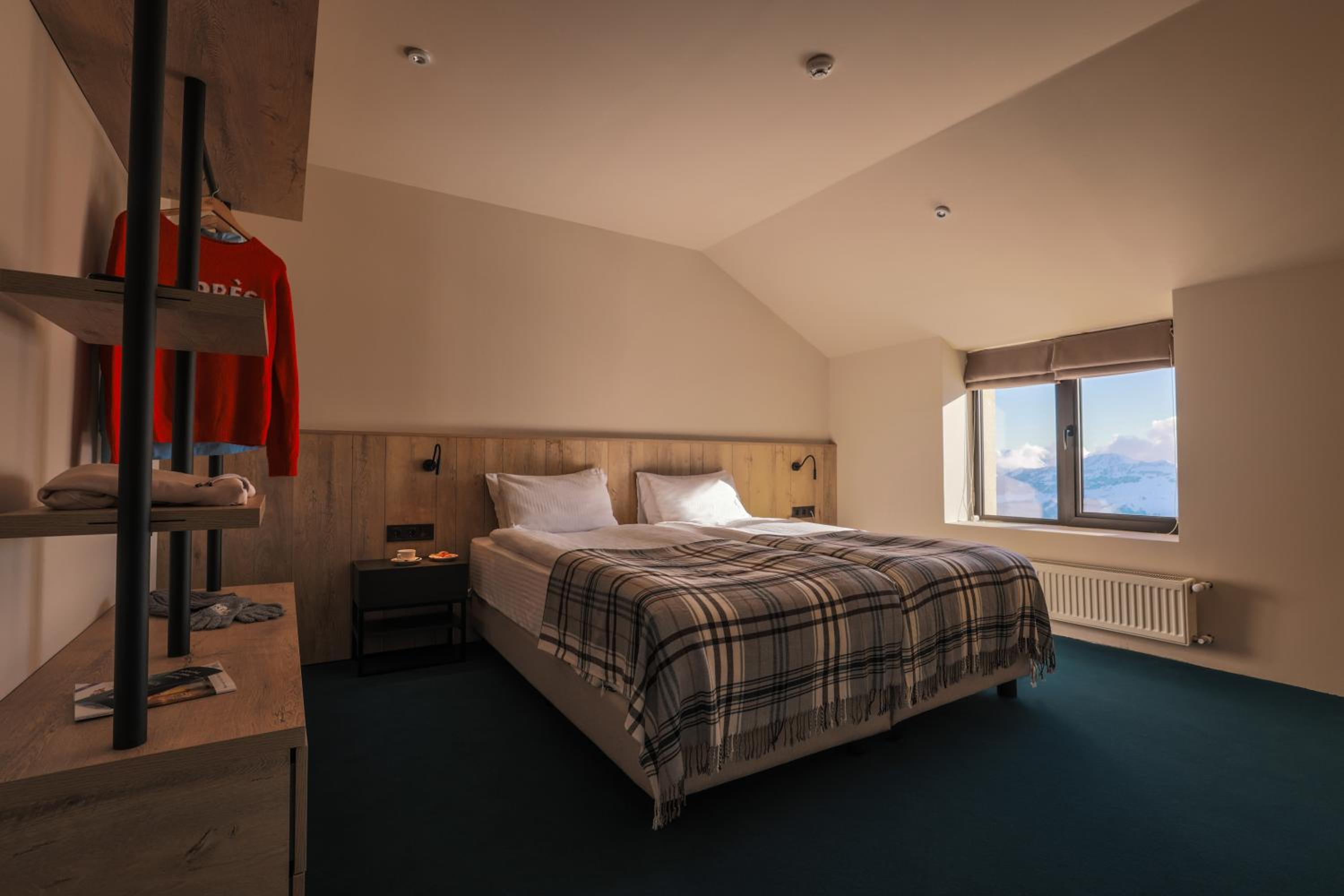 Standard Family Room