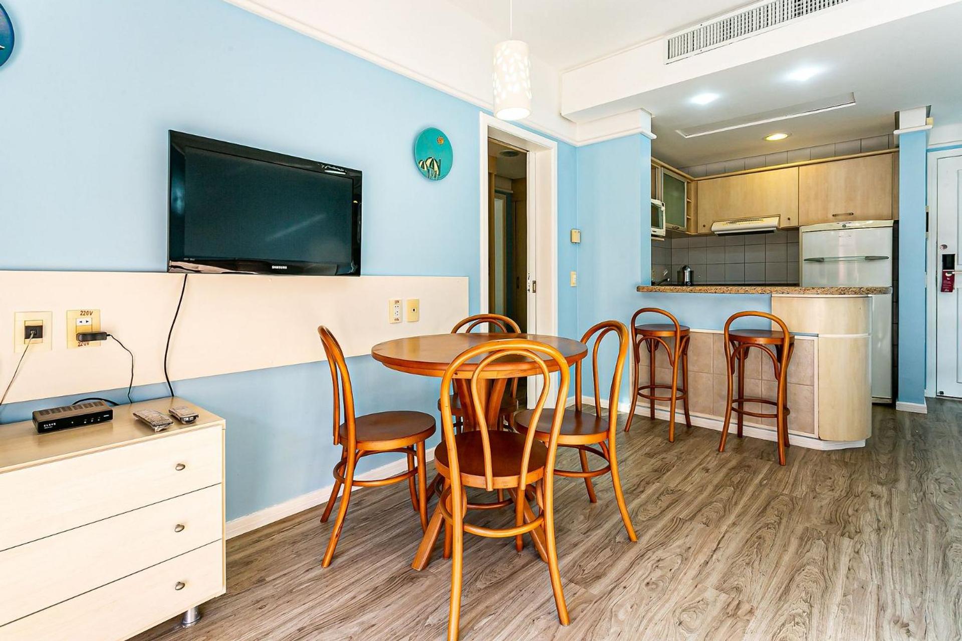 Suite with Pool View