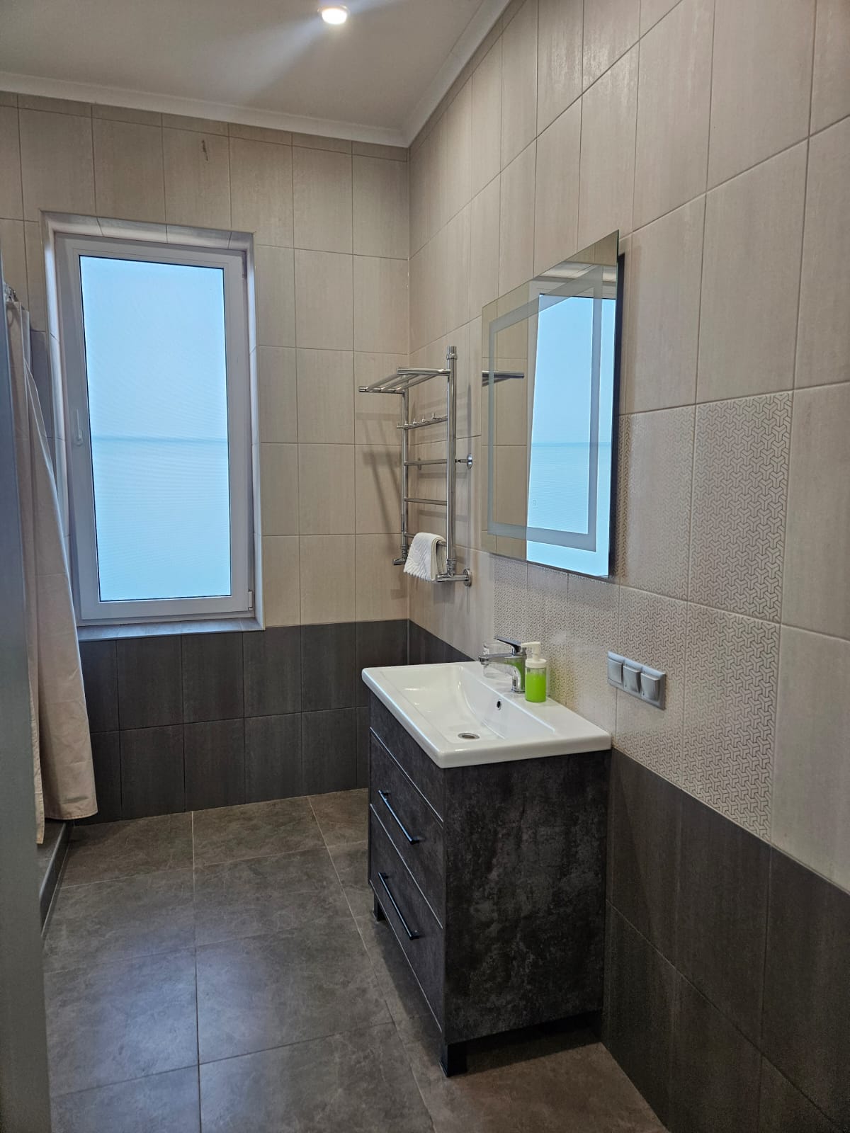 Номер  Джуниор с террасой и видом на море