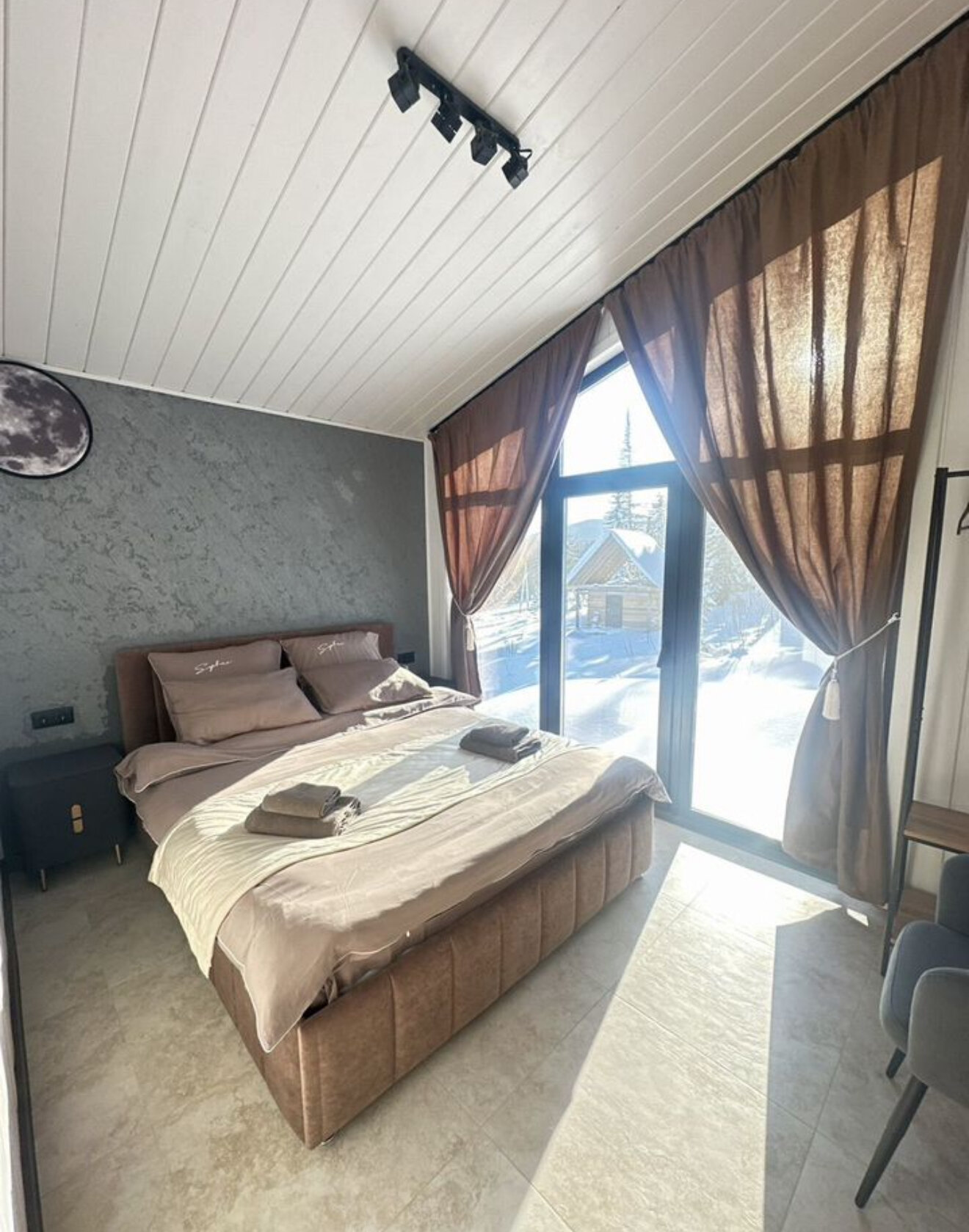 Дом с видом на горы