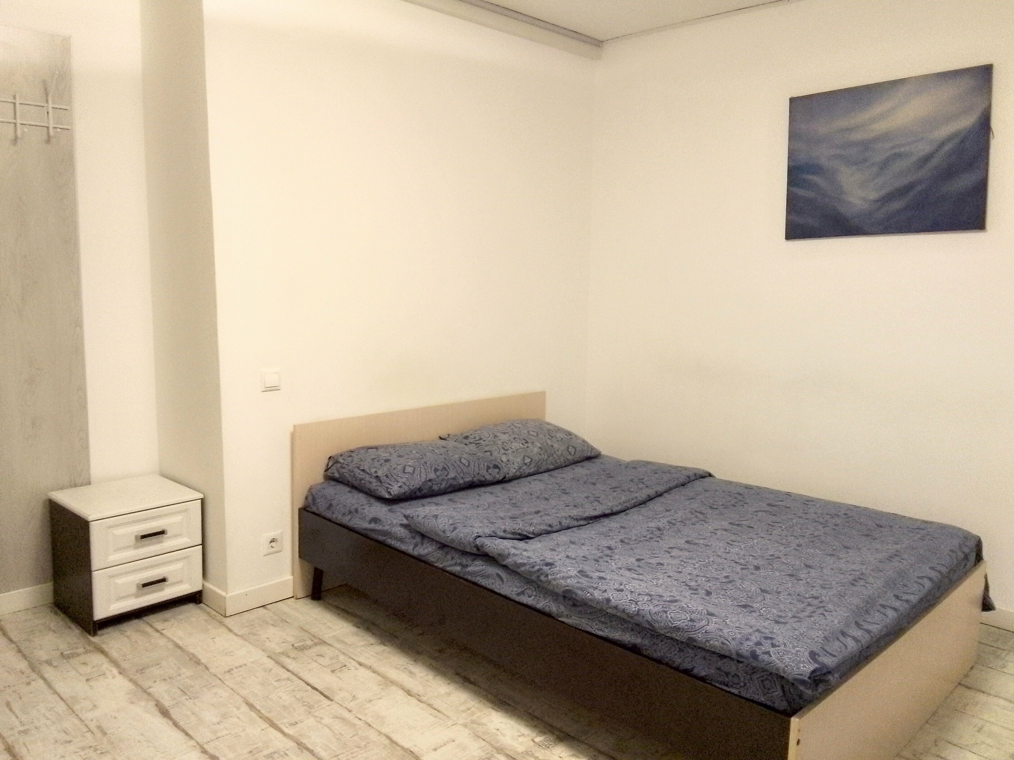 №8 студия эконом