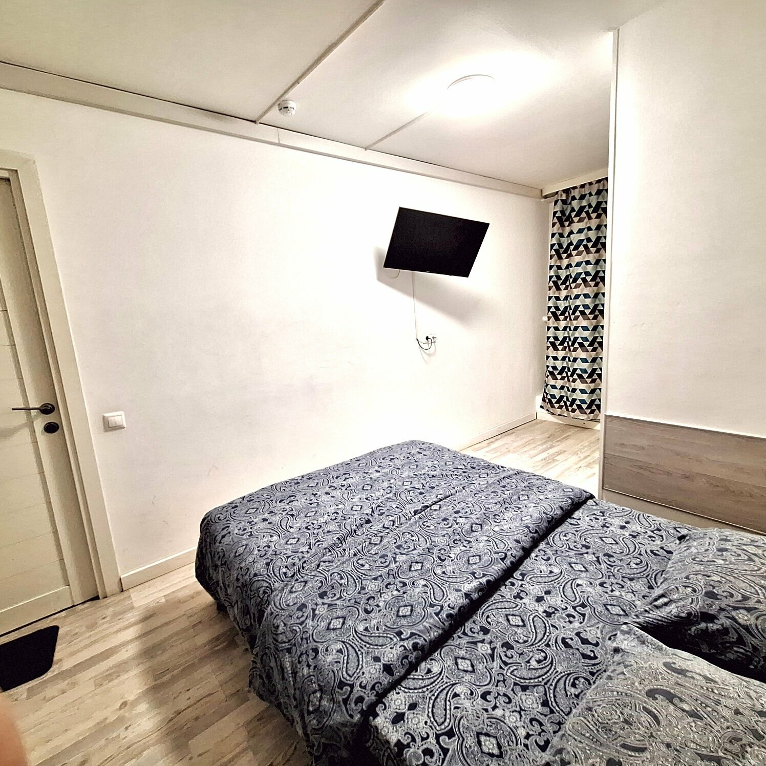 №6 студия эконом