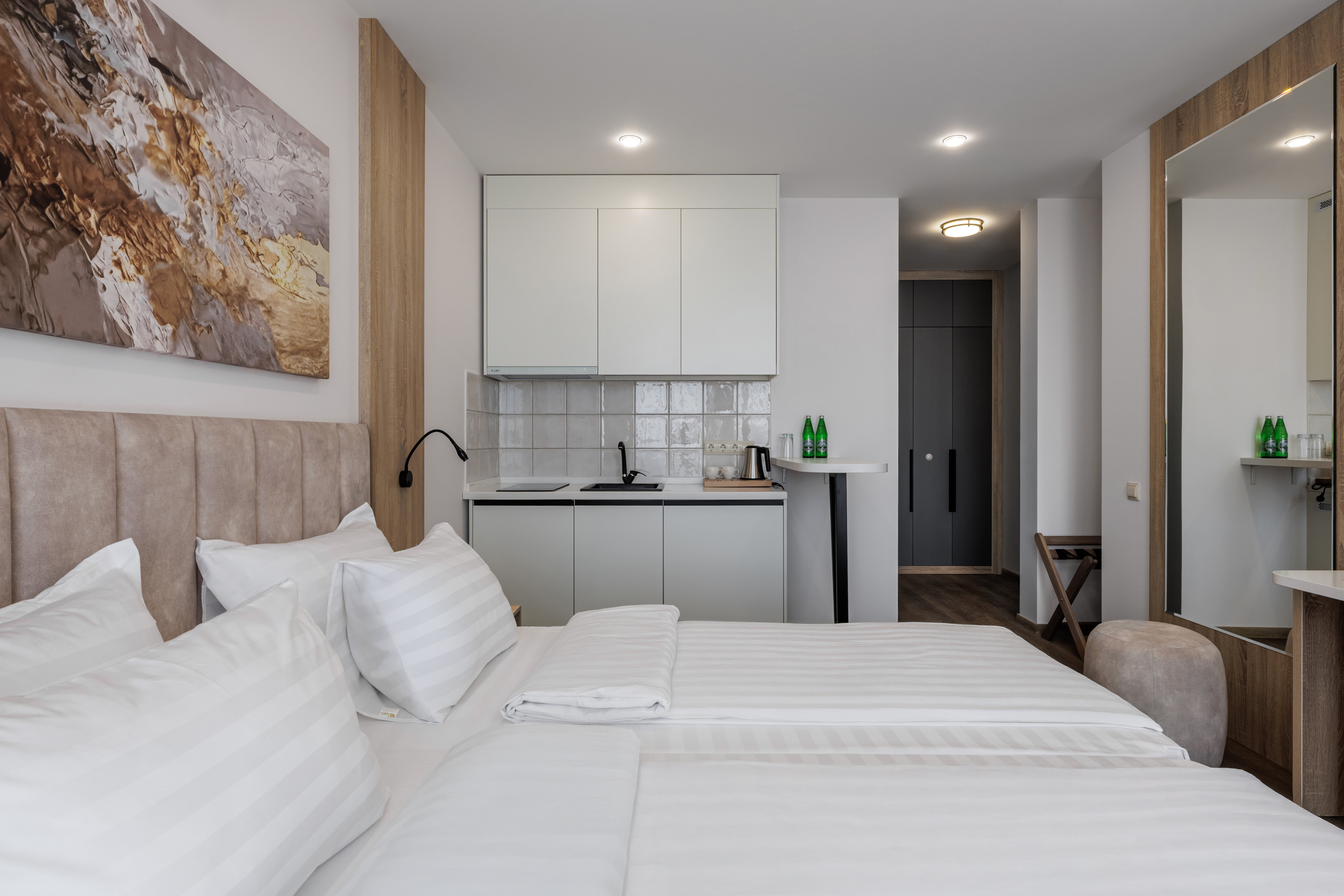 Супериор с видом на море