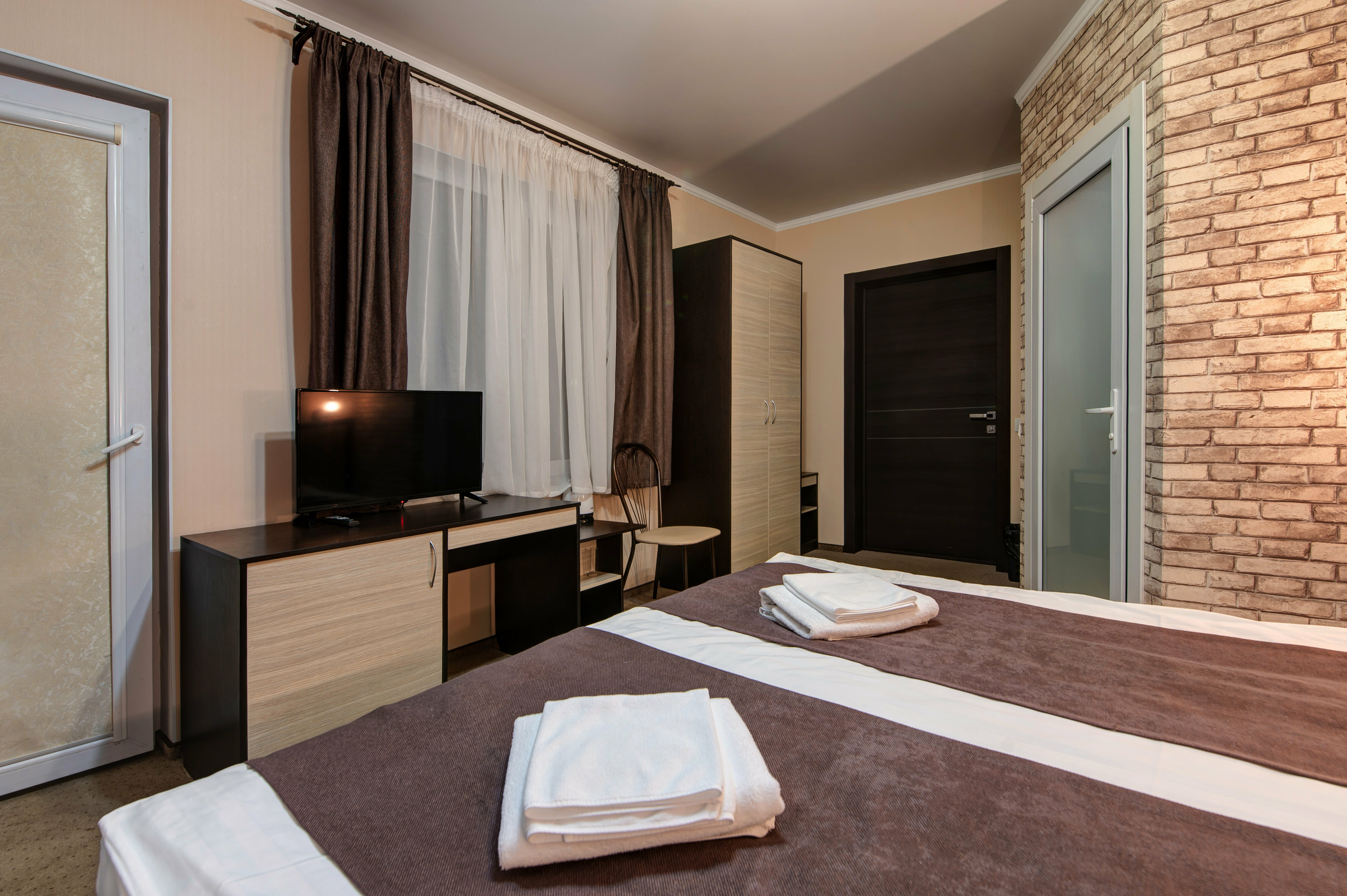 Двухместный номер с 1 кроватью или 2 отдельными кроватями и балконом