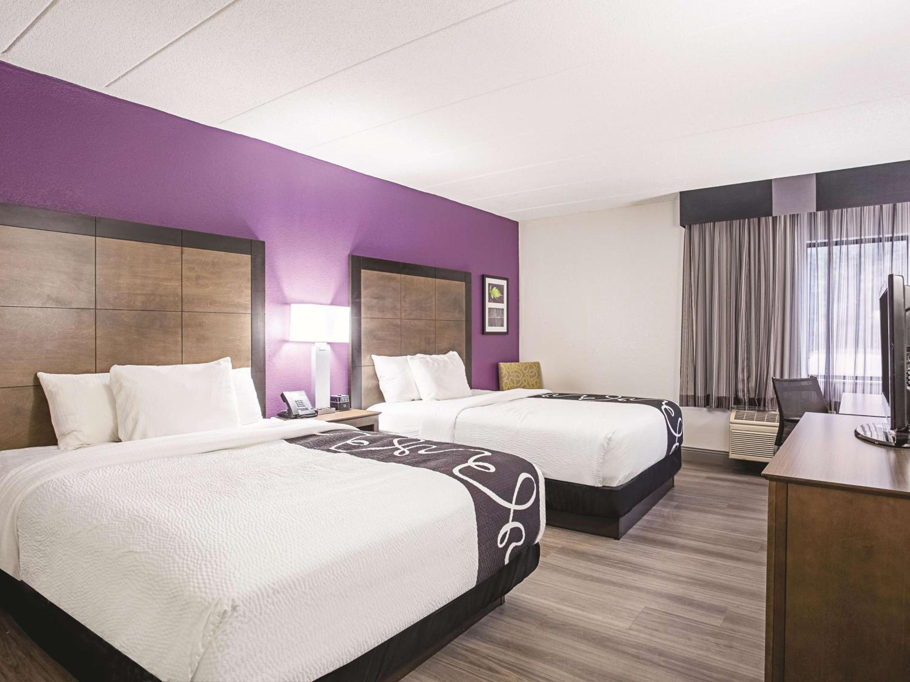 Queen Room with Two Queen Beds - Non-Smoking