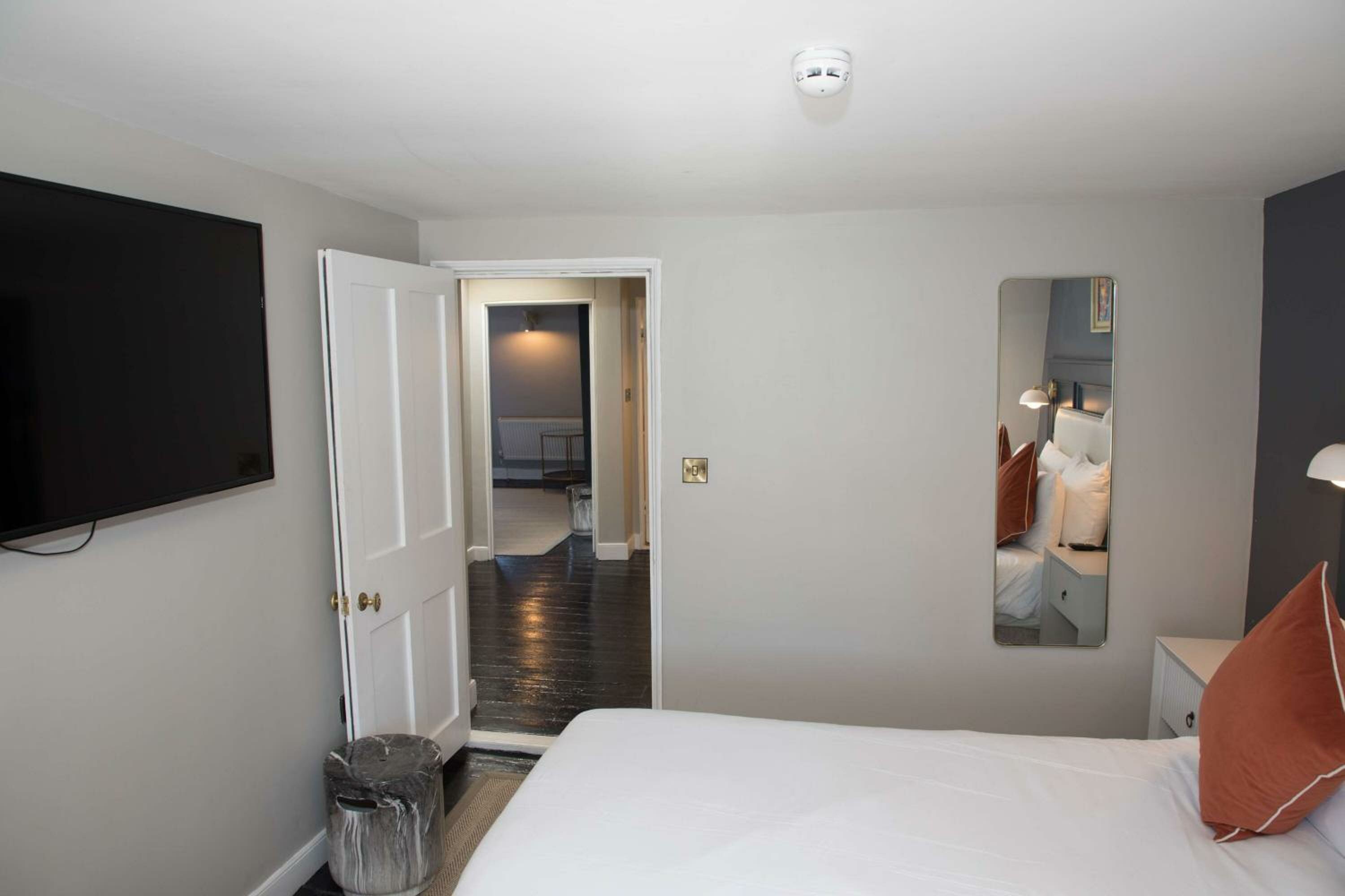 Two-Bedroom Traditional Suite