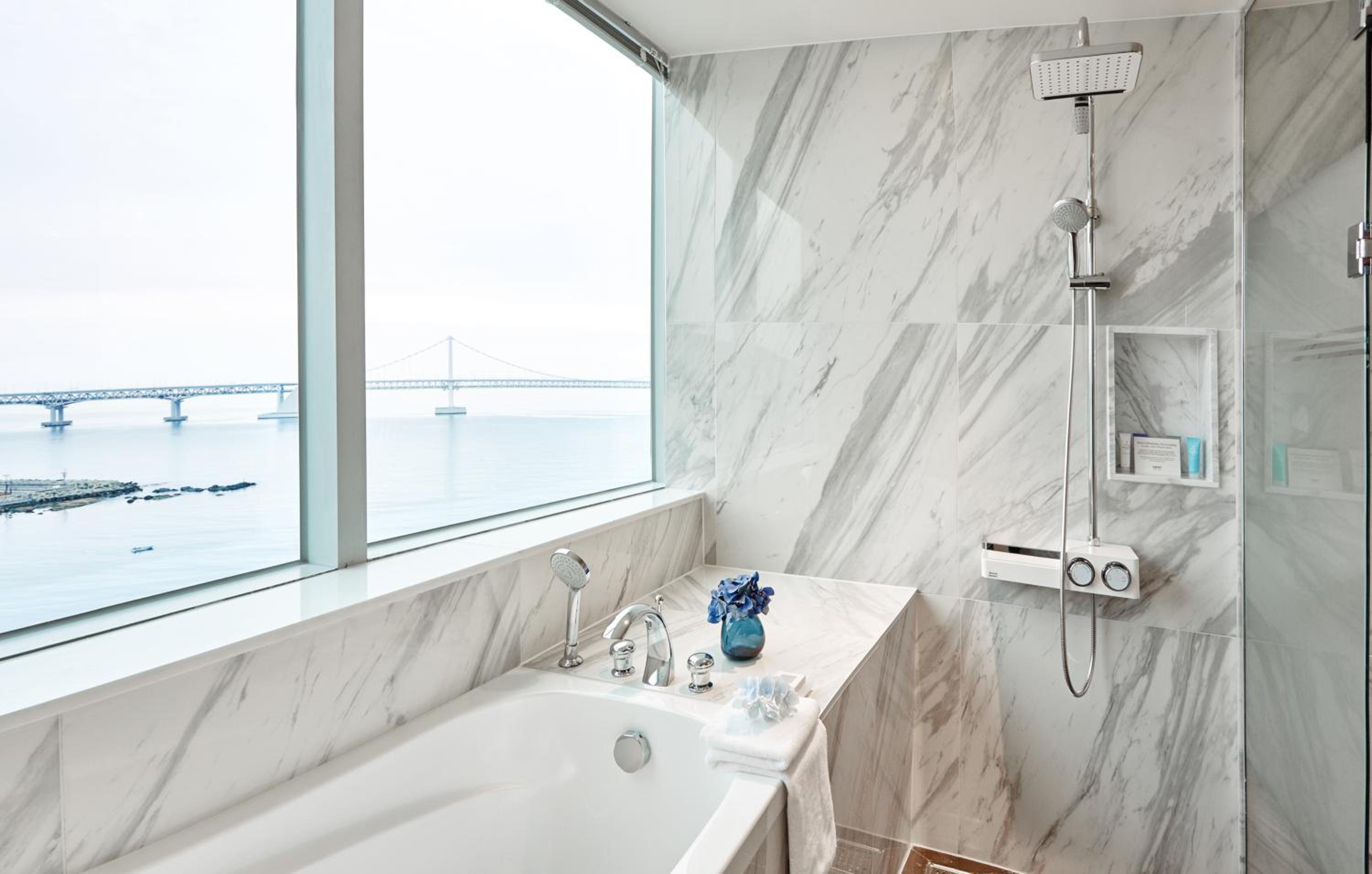 King Suite With Ocean View